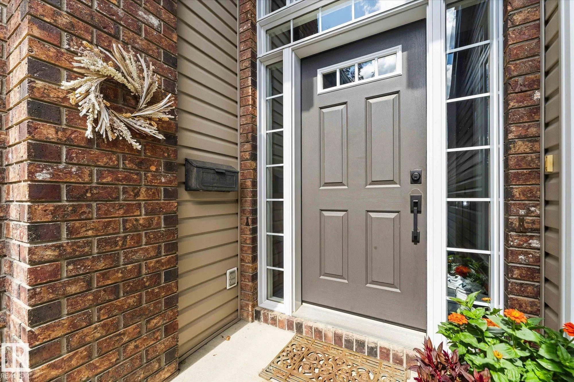 20 HAWKSTONE Landing
