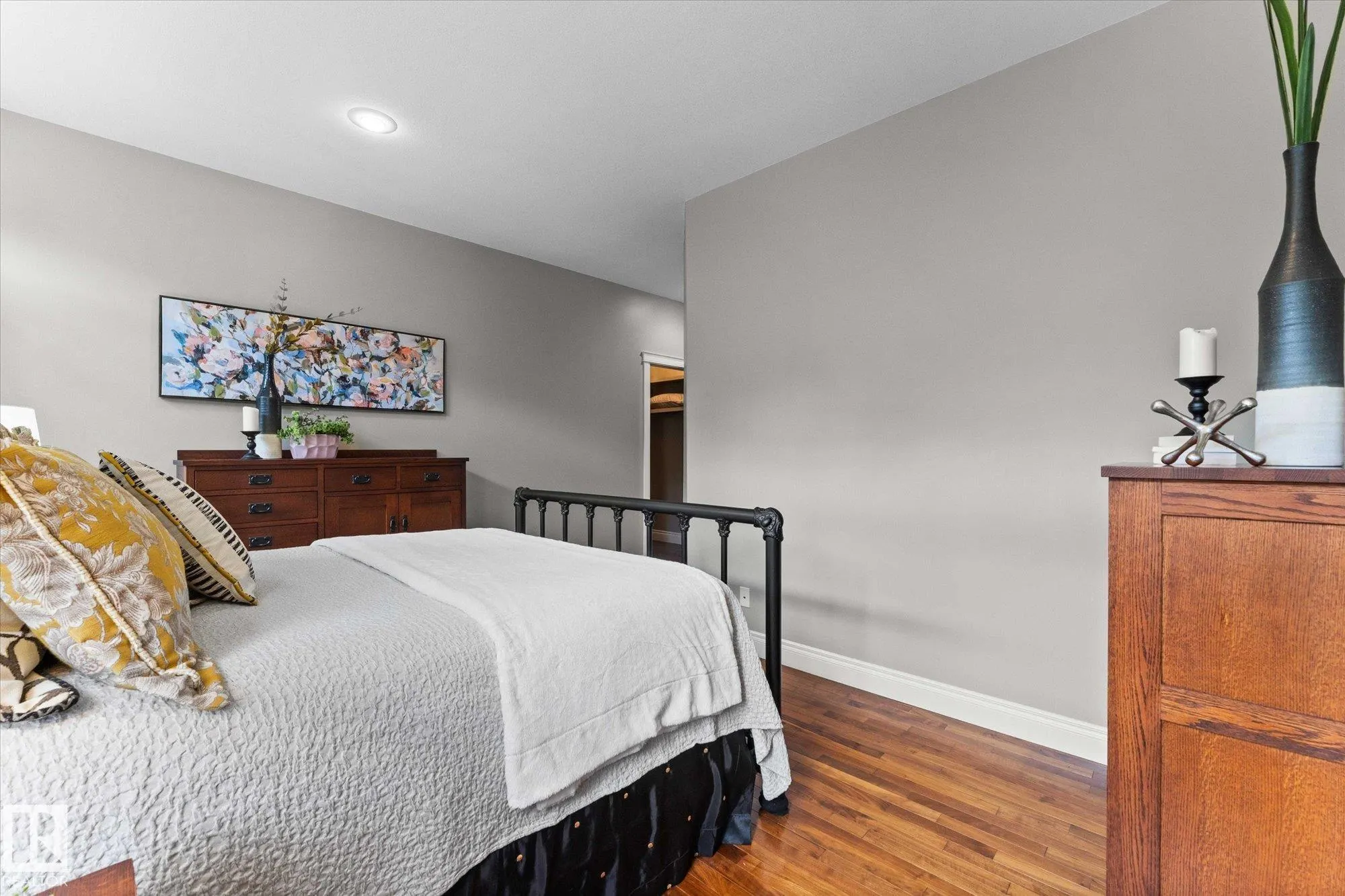 20 HAWKSTONE Landing
