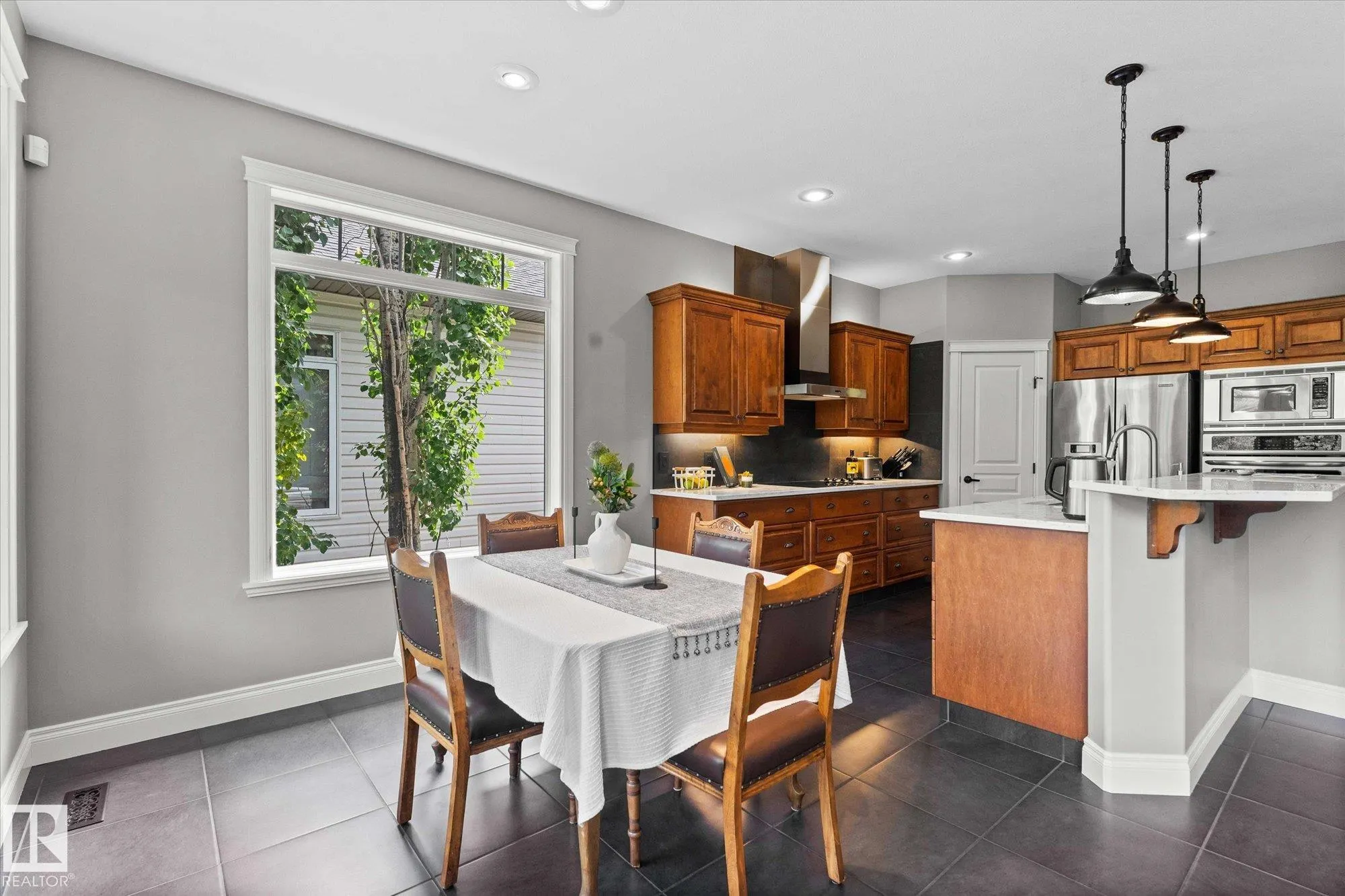 20 HAWKSTONE Landing