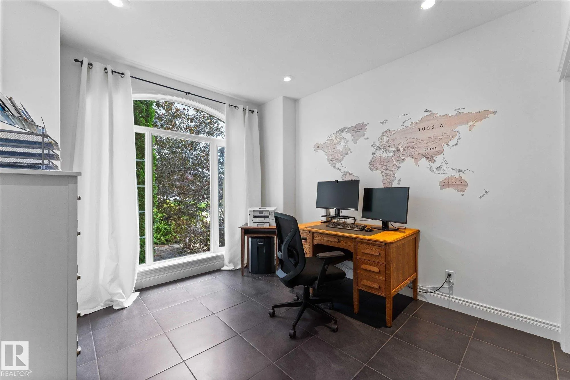 20 HAWKSTONE Landing
