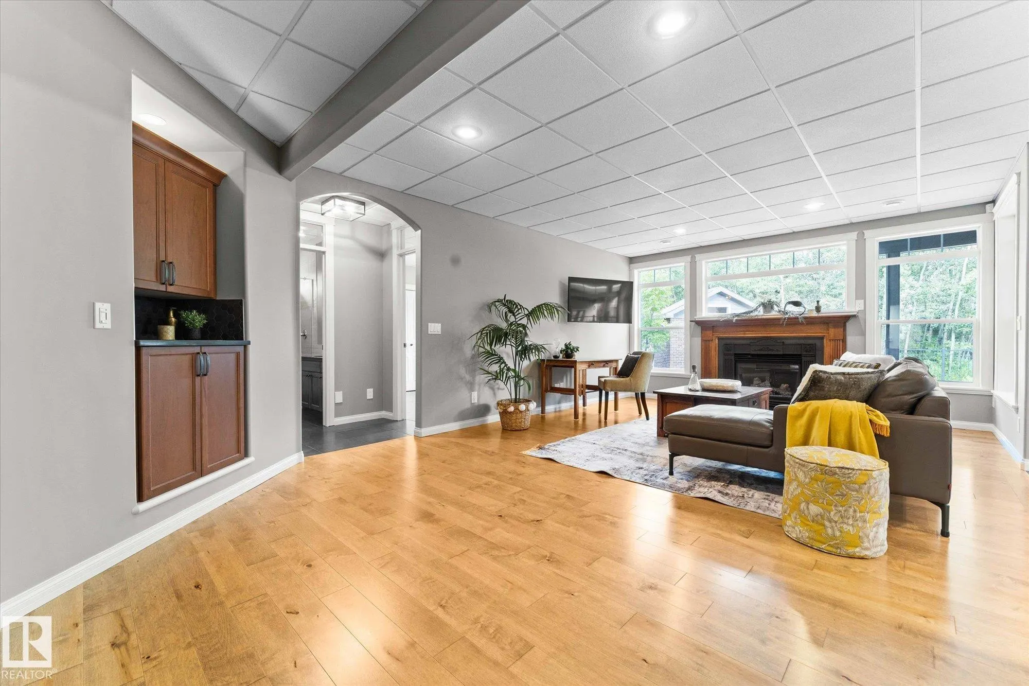 20 HAWKSTONE Landing