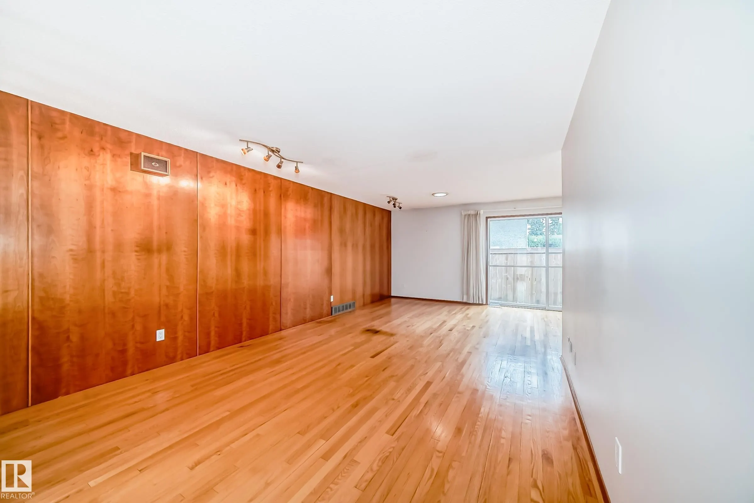 13316 129 Avenue