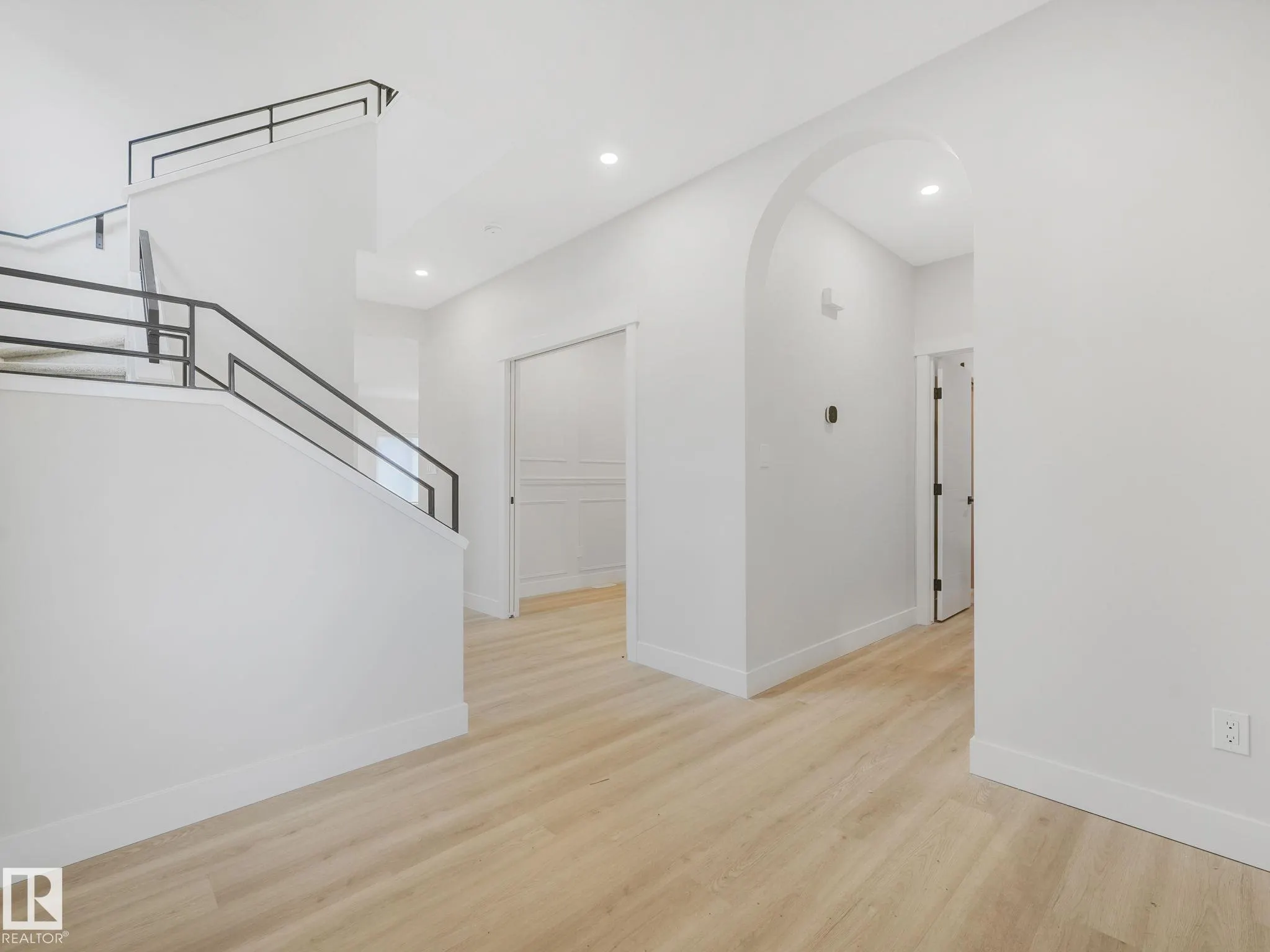 100 Edgefield Way