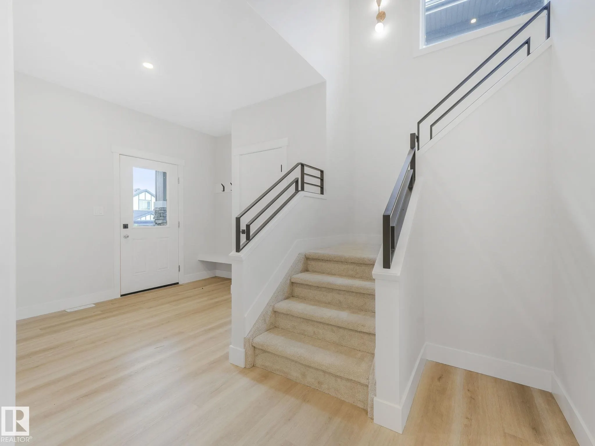 100 Edgefield Way