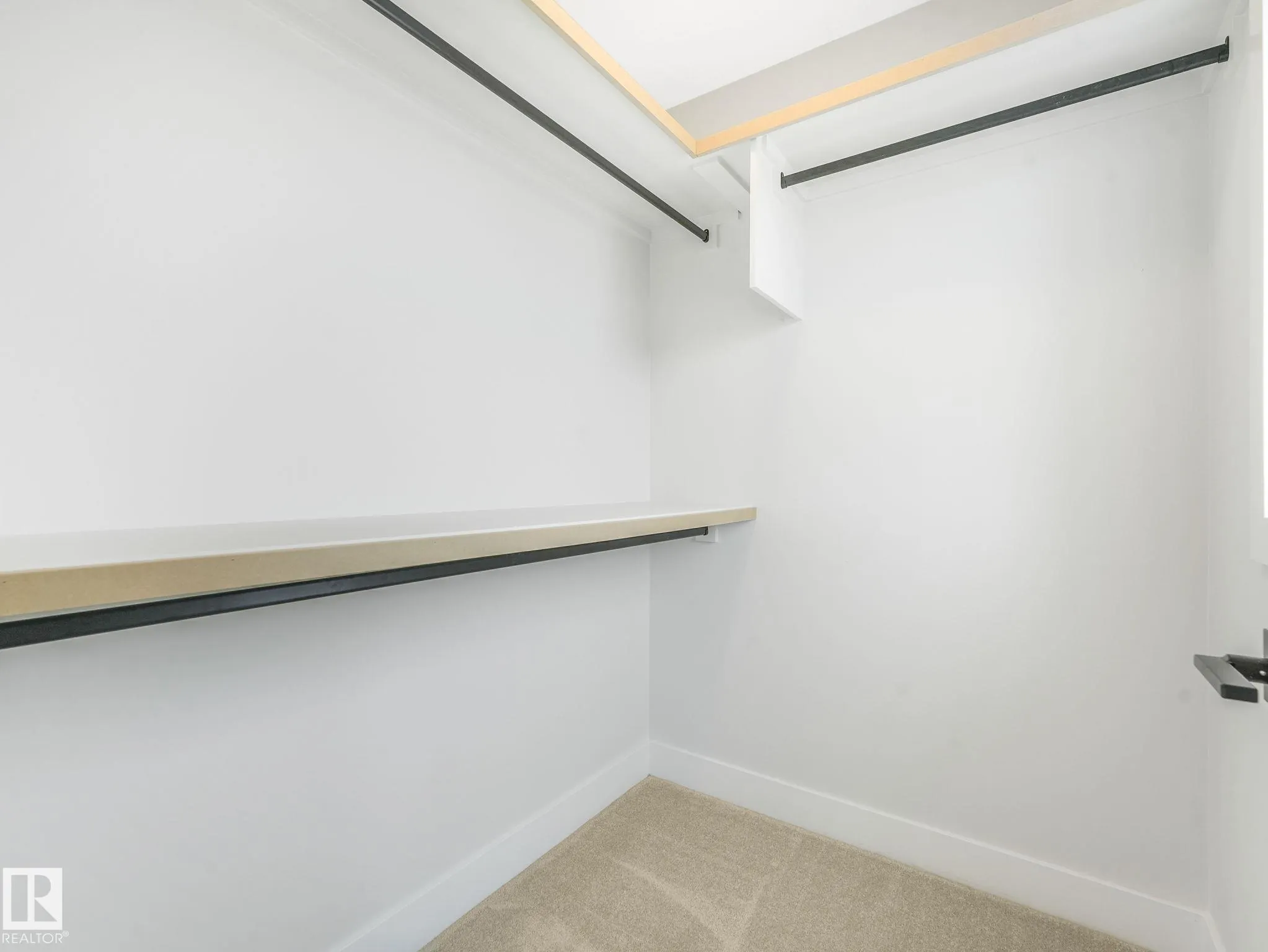 100 Edgefield Way