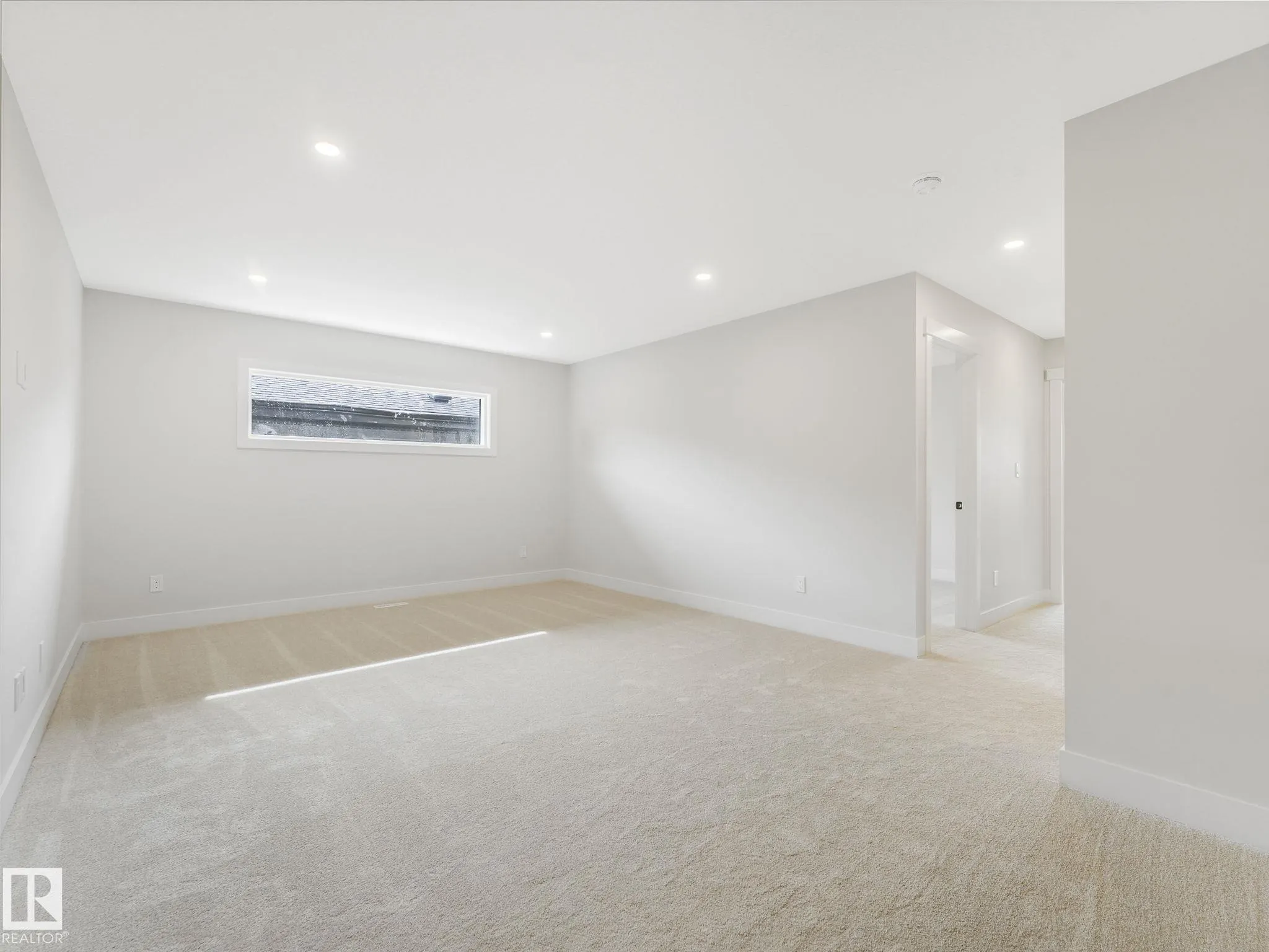 100 Edgefield Way