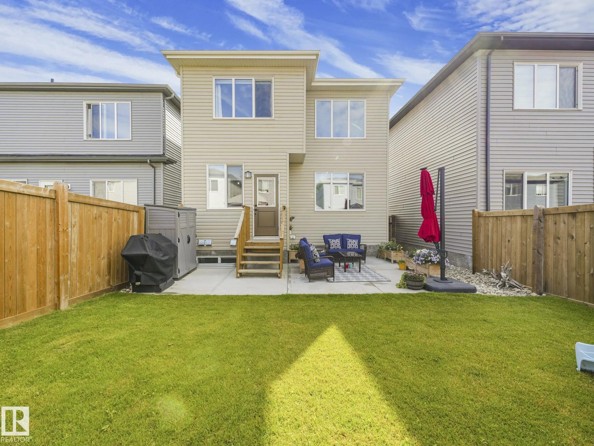 111 BLUFF Cove