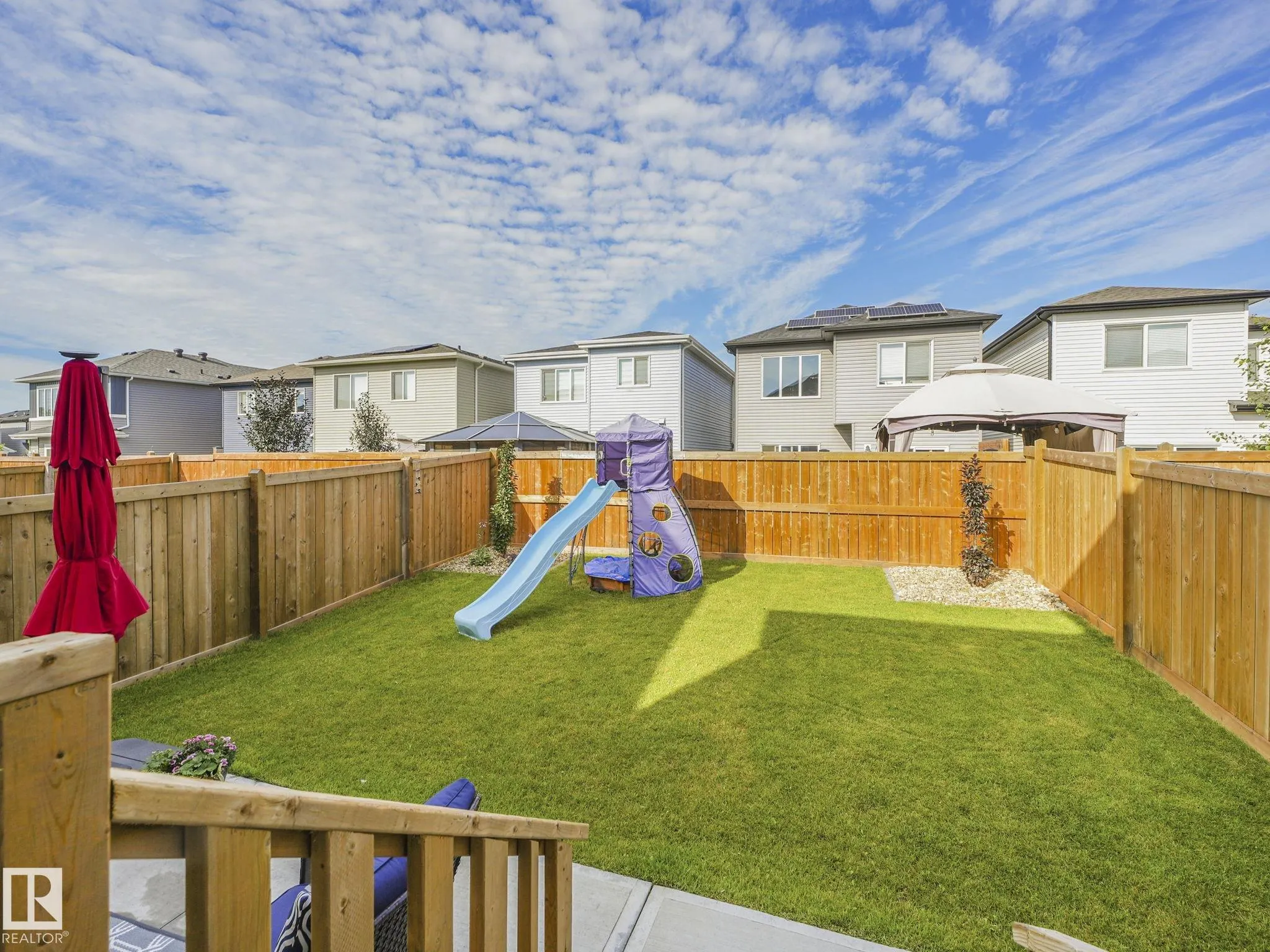 111 BLUFF Cove