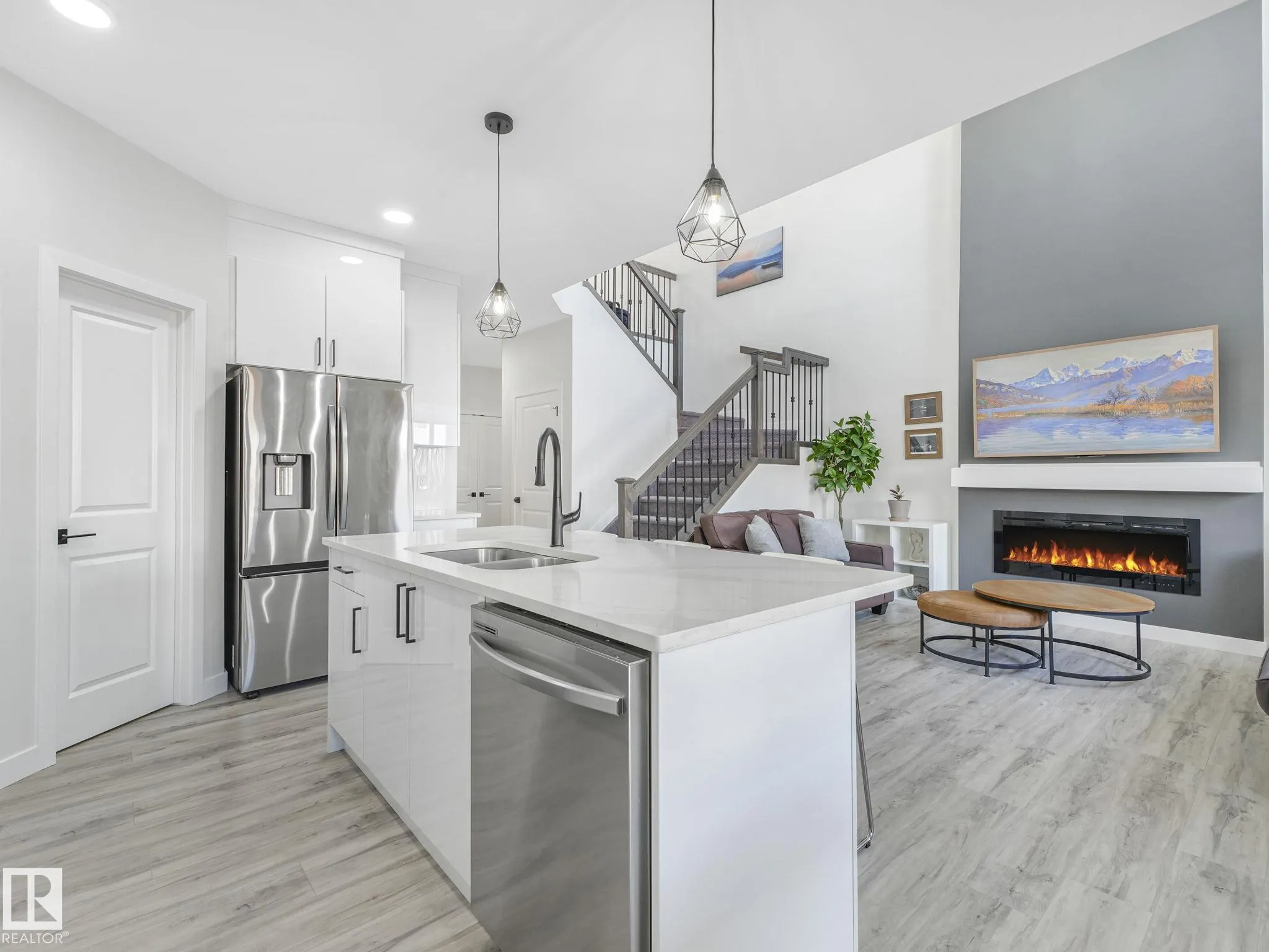 111 BLUFF Cove