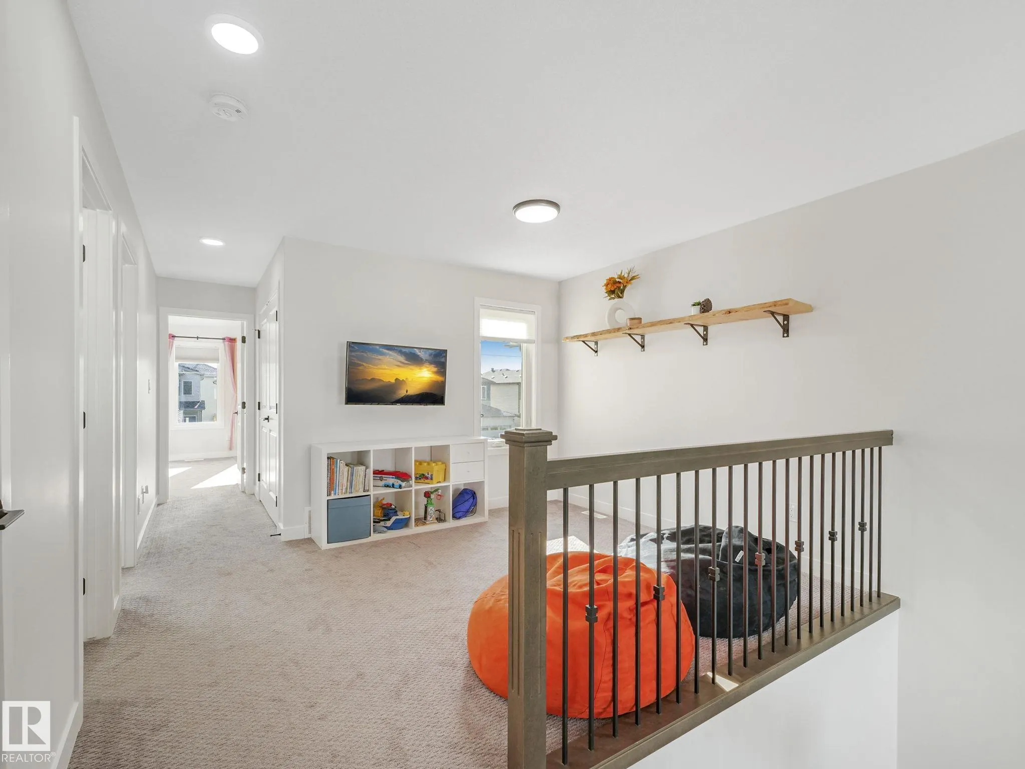 111 BLUFF Cove