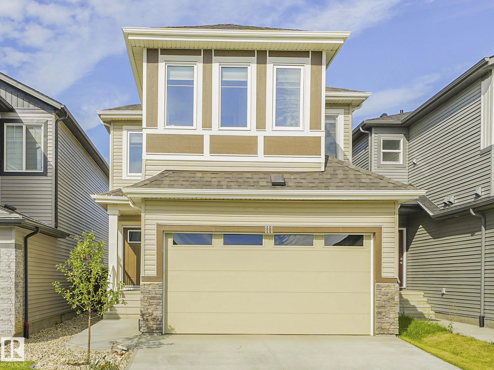 111 BLUFF Cove