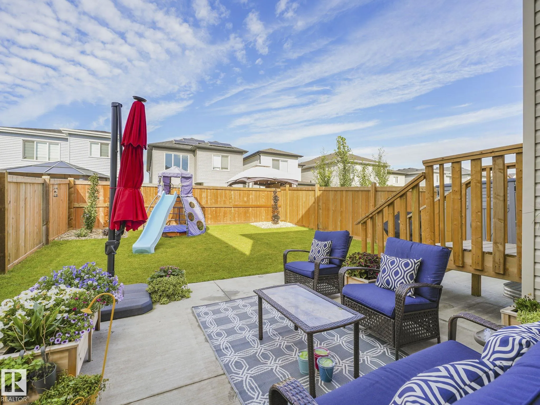 111 BLUFF Cove