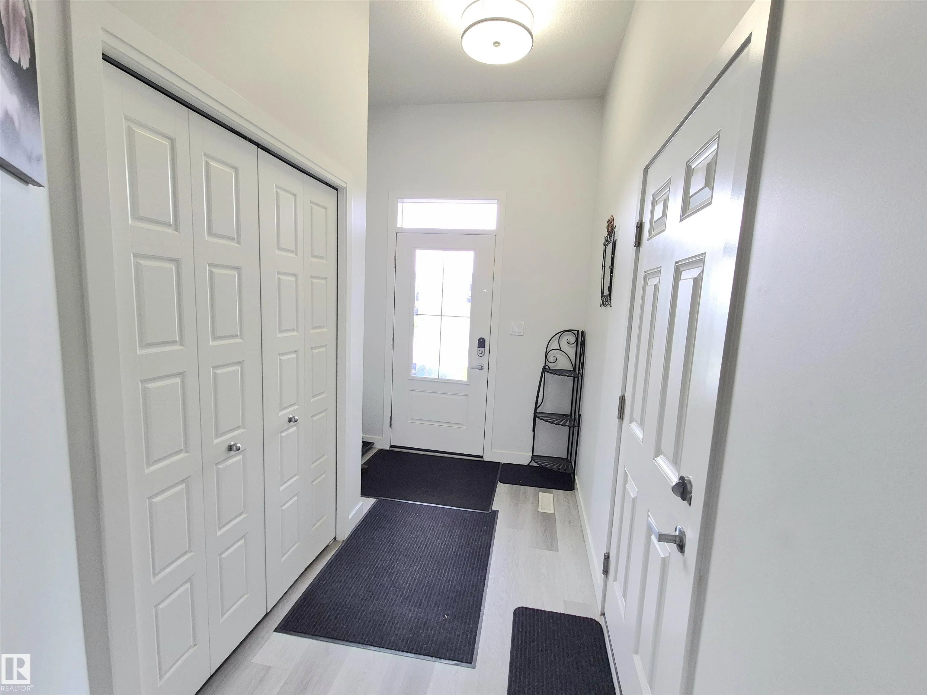 1727 PLUM Crescent