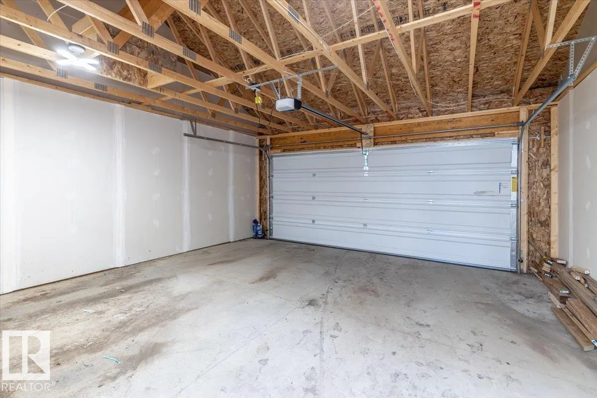 27 SIENNA Boulevard