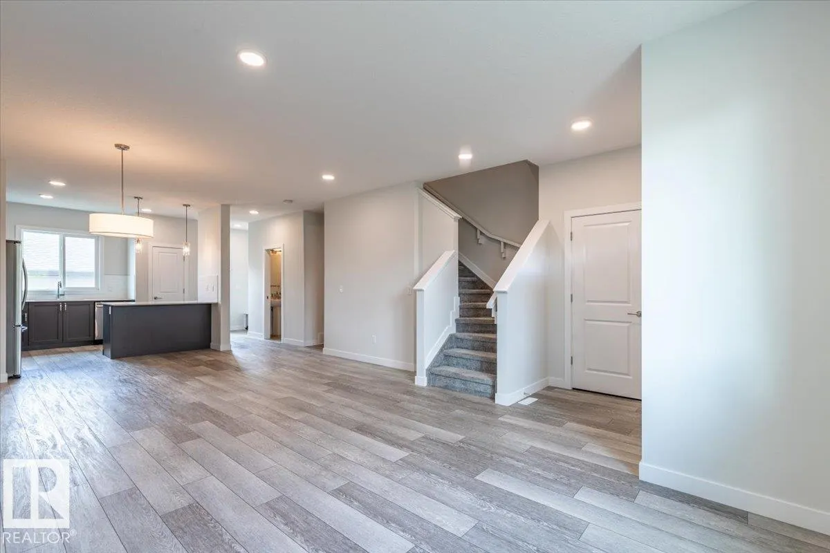 27 SIENNA Boulevard