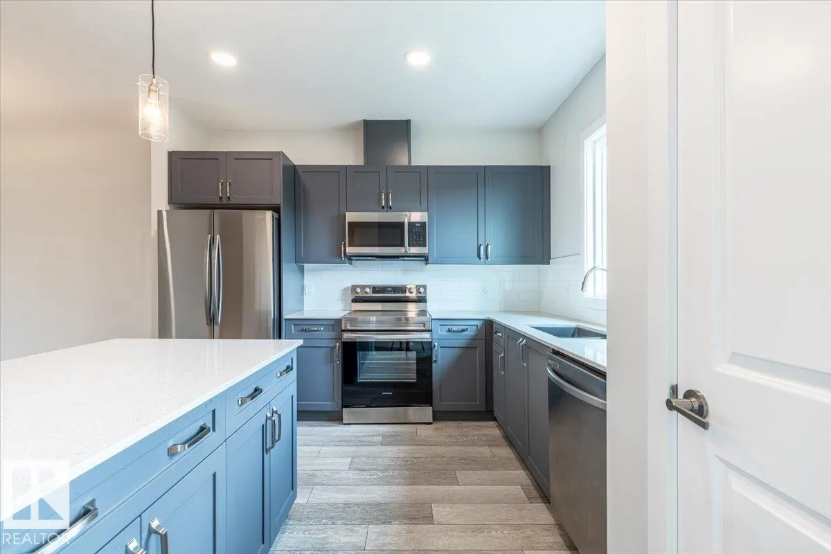 27 SIENNA Boulevard