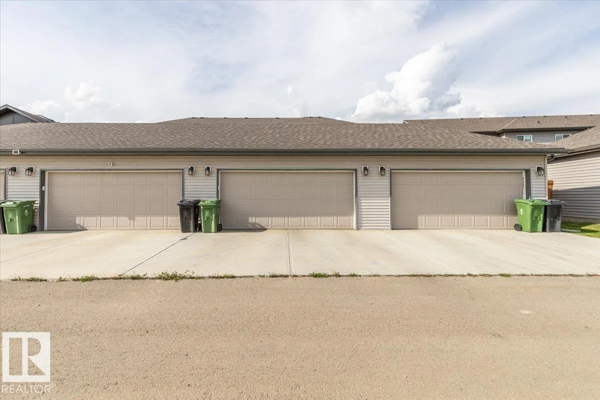 27 SIENNA Boulevard