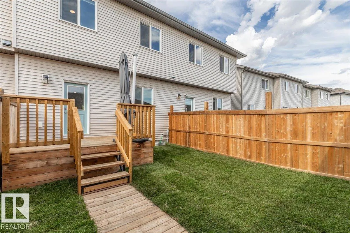 27 SIENNA Boulevard