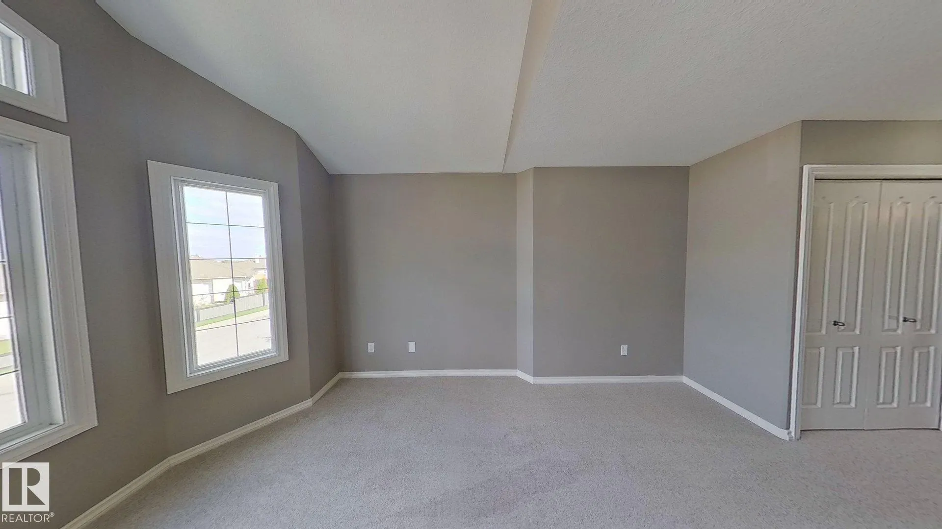 116 WESTERRA Boulevard