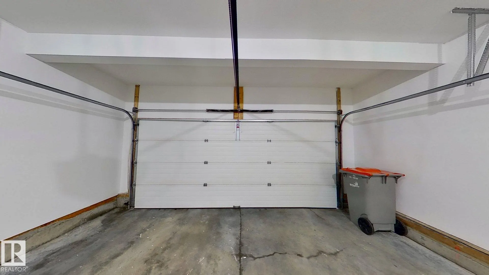 116 WESTERRA Boulevard