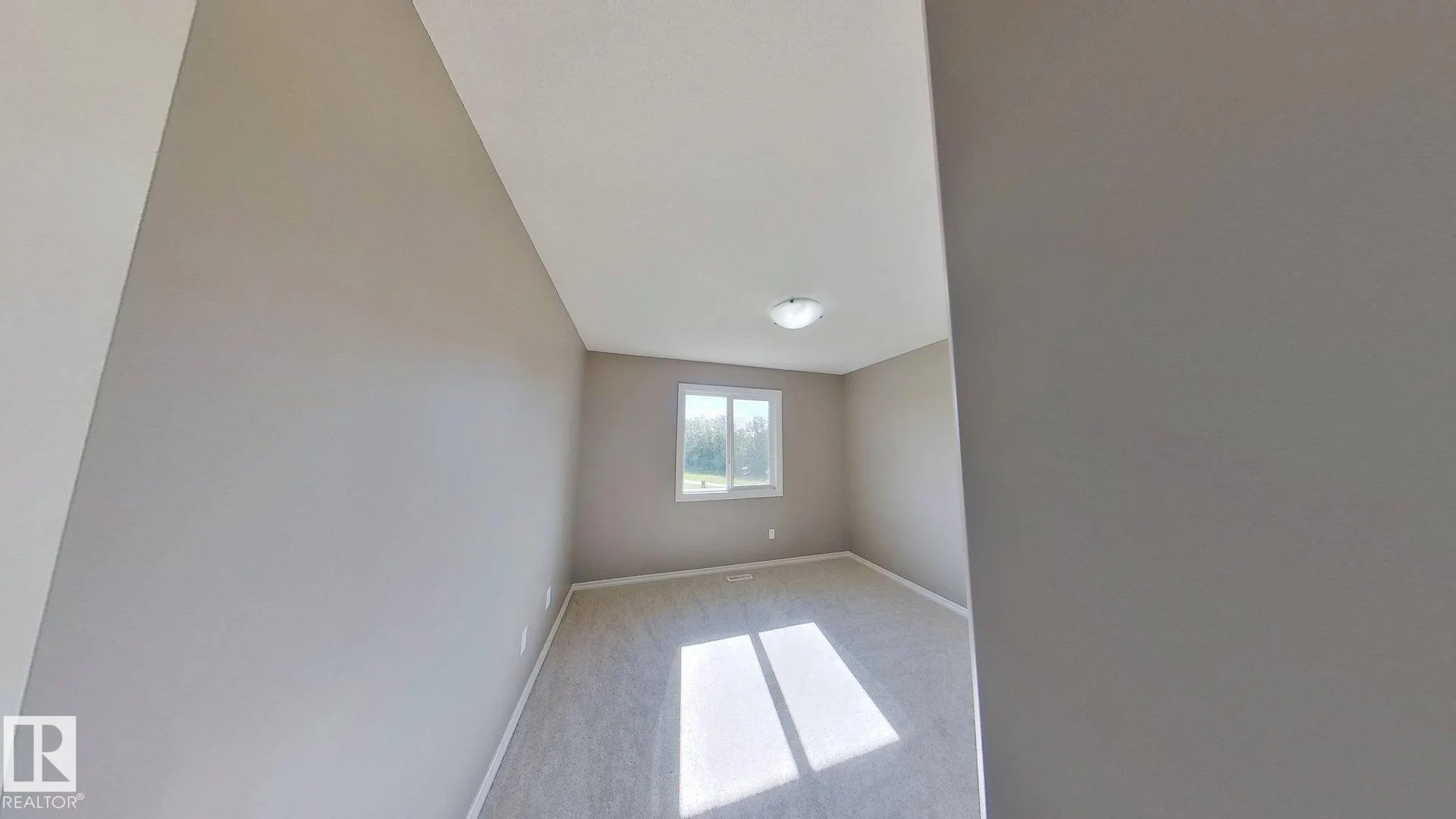 116 WESTERRA Boulevard