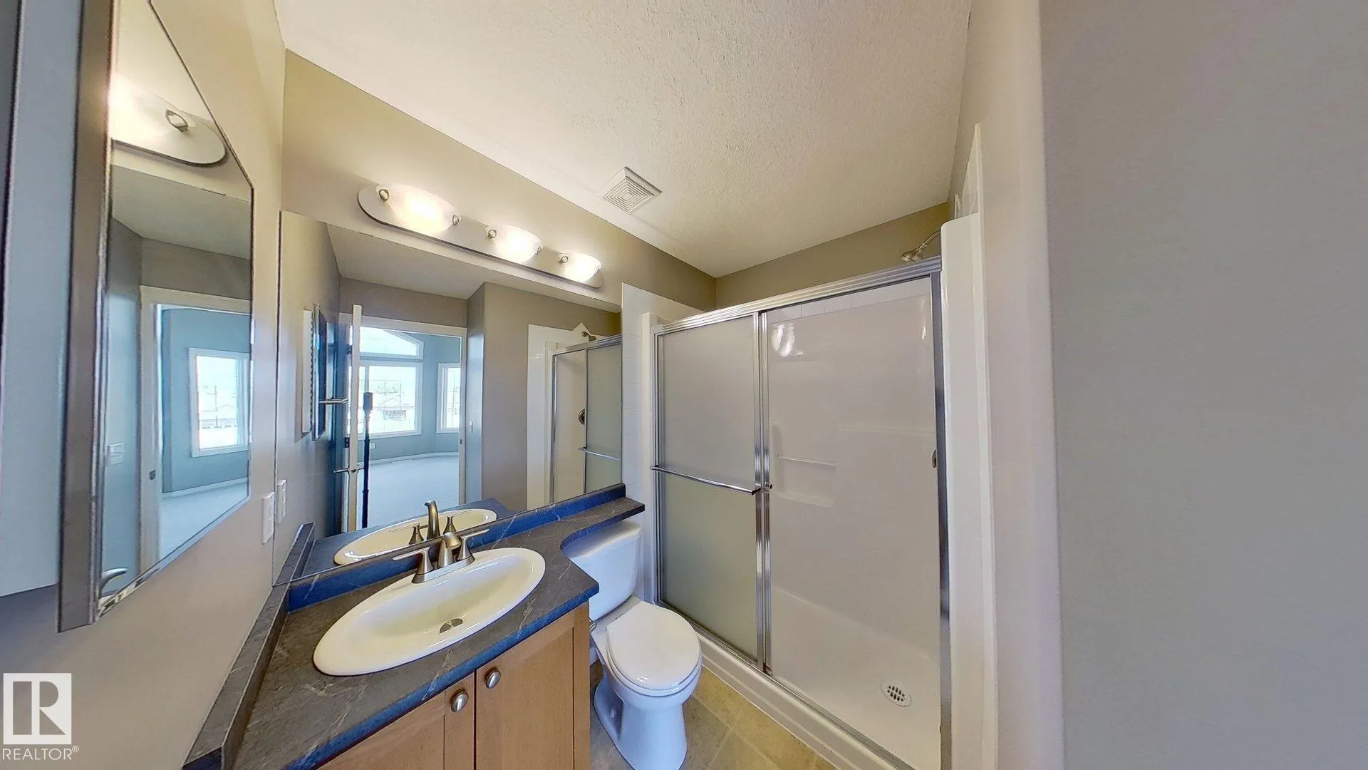 116 WESTERRA Boulevard