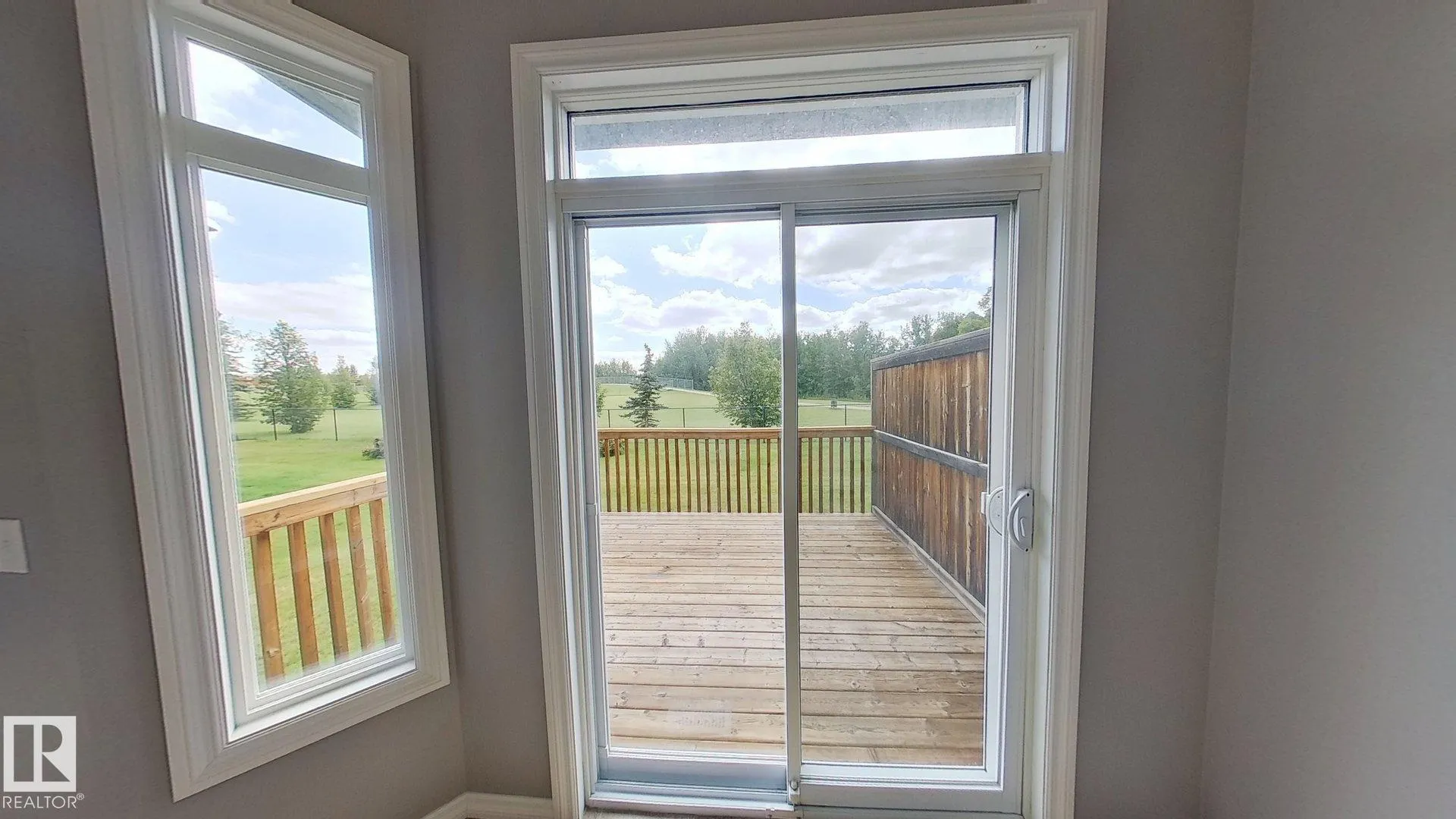 116 WESTERRA Boulevard