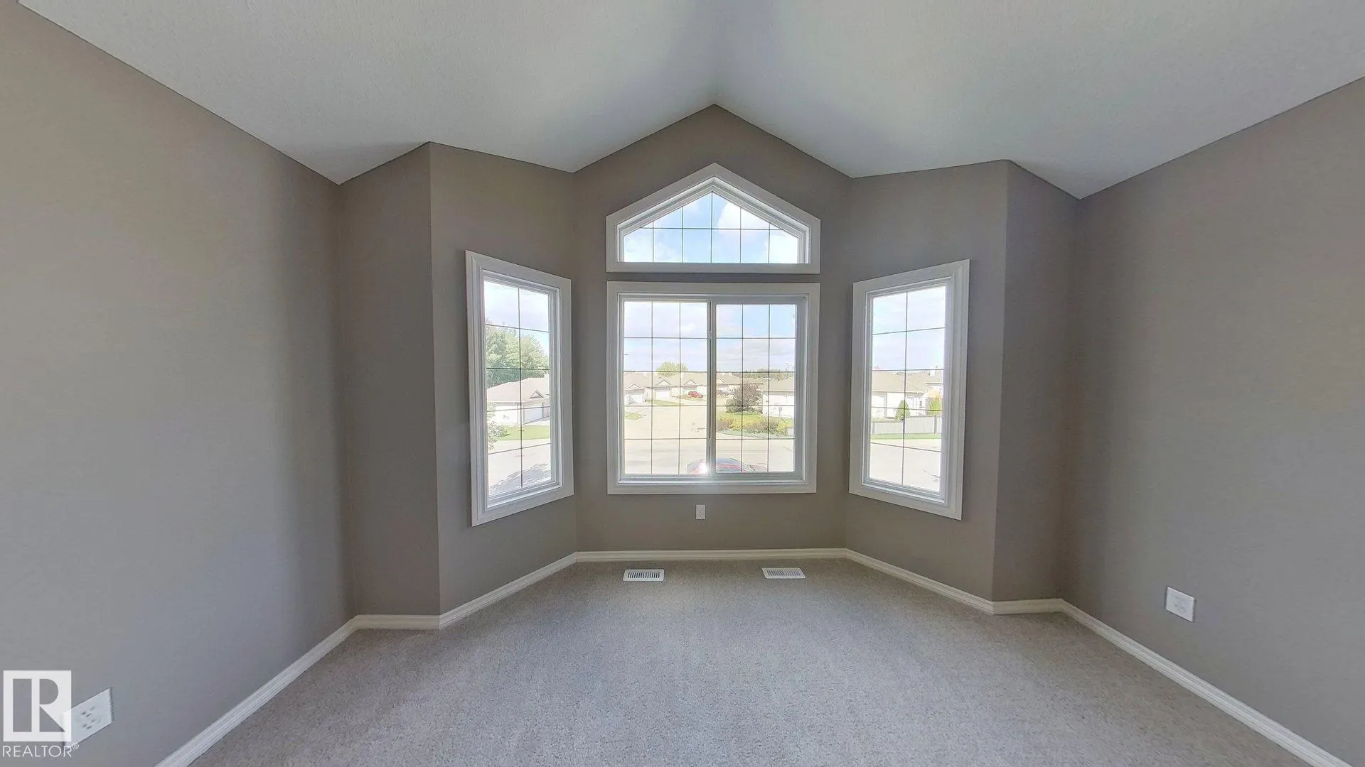 116 WESTERRA Boulevard