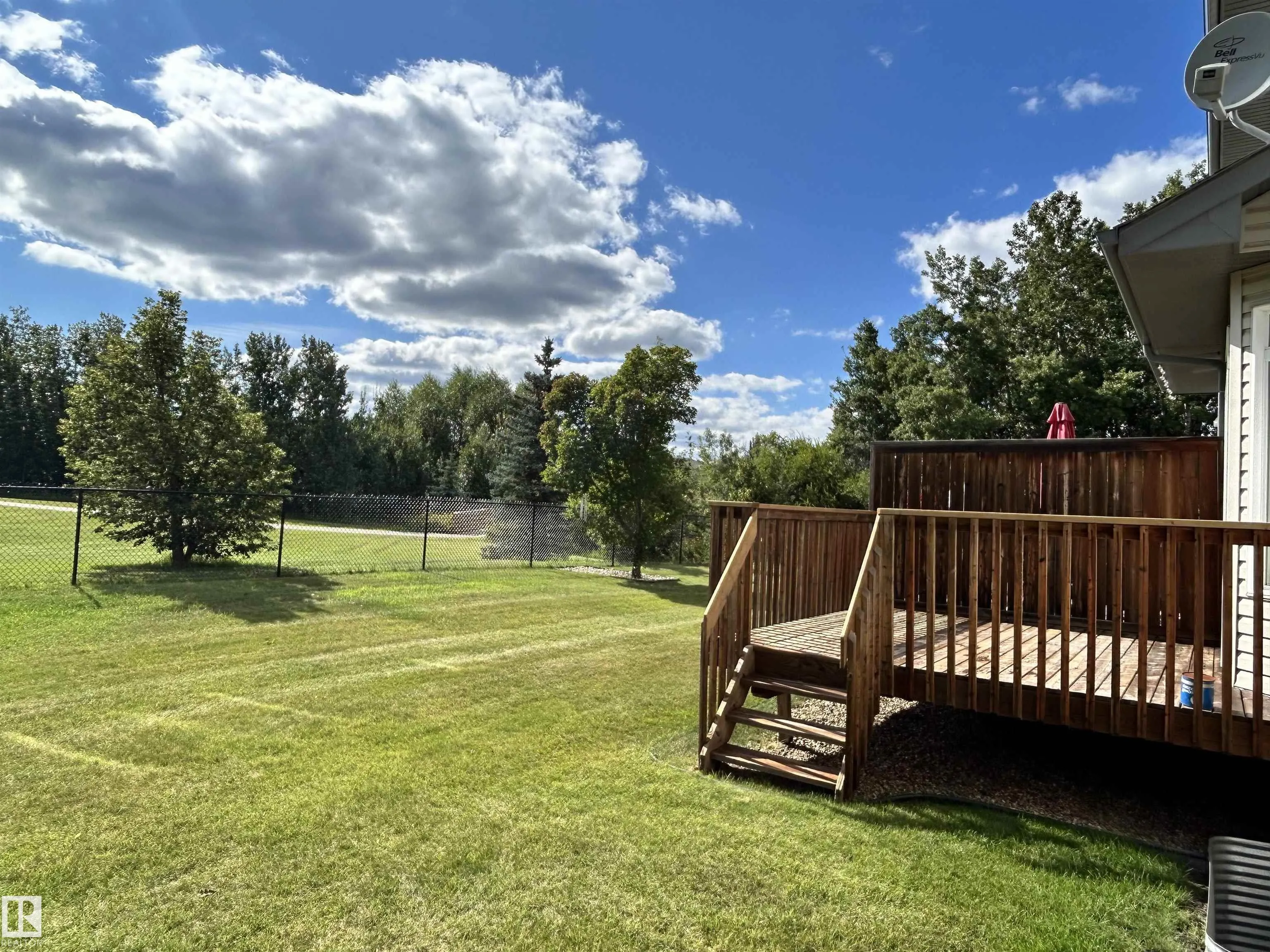 116 WESTERRA Boulevard