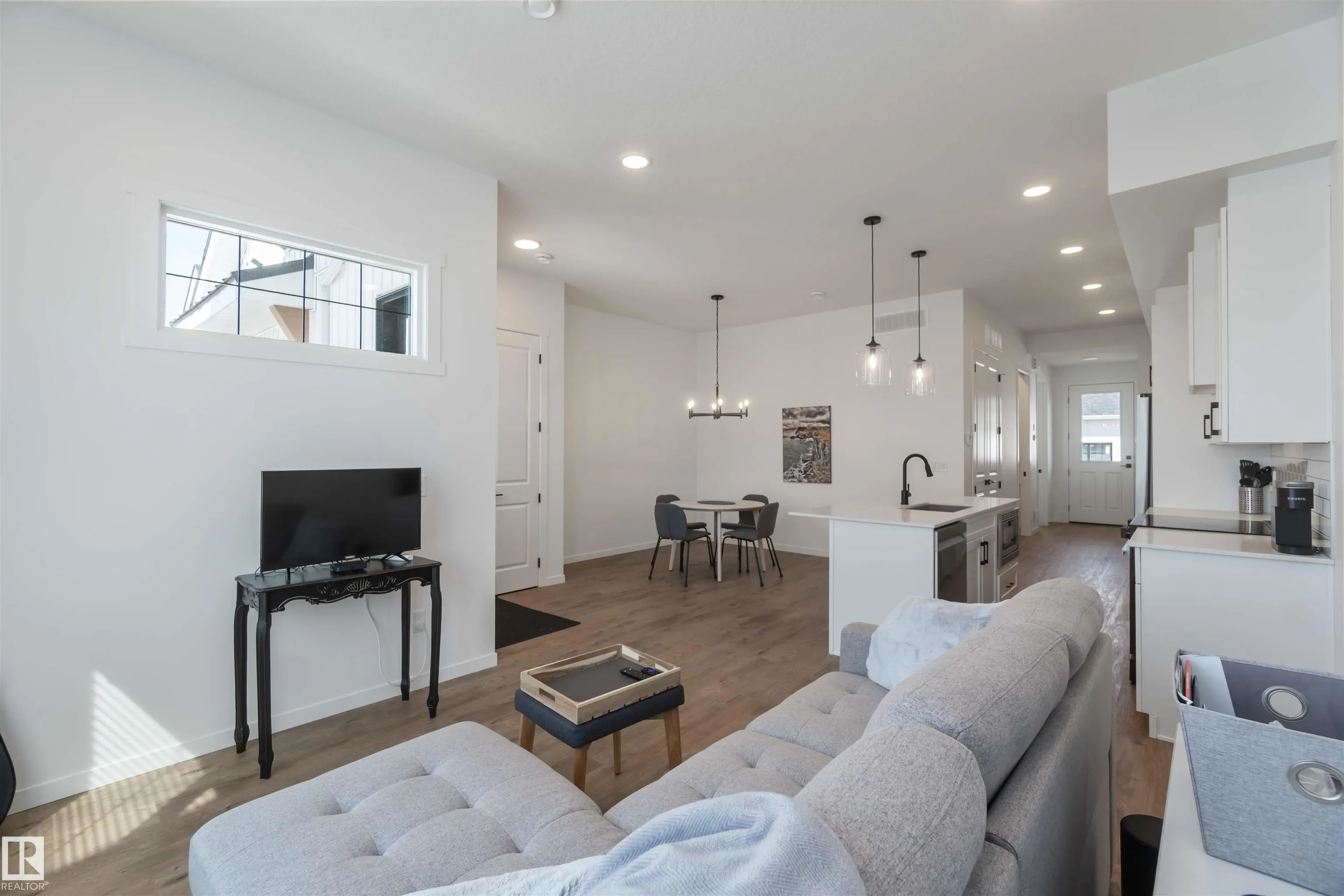 19 DEER MEADOW