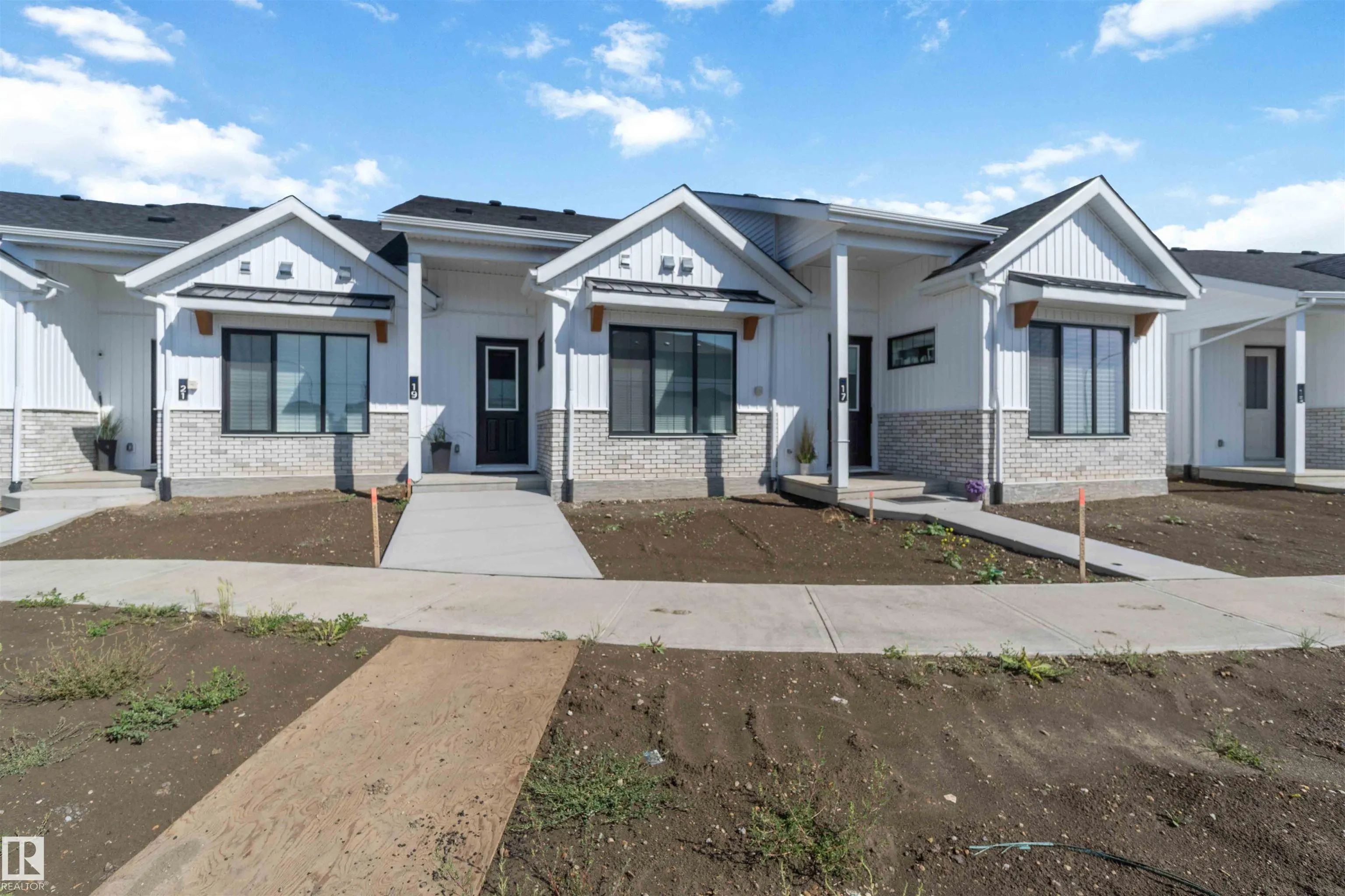 19 DEER MEADOW