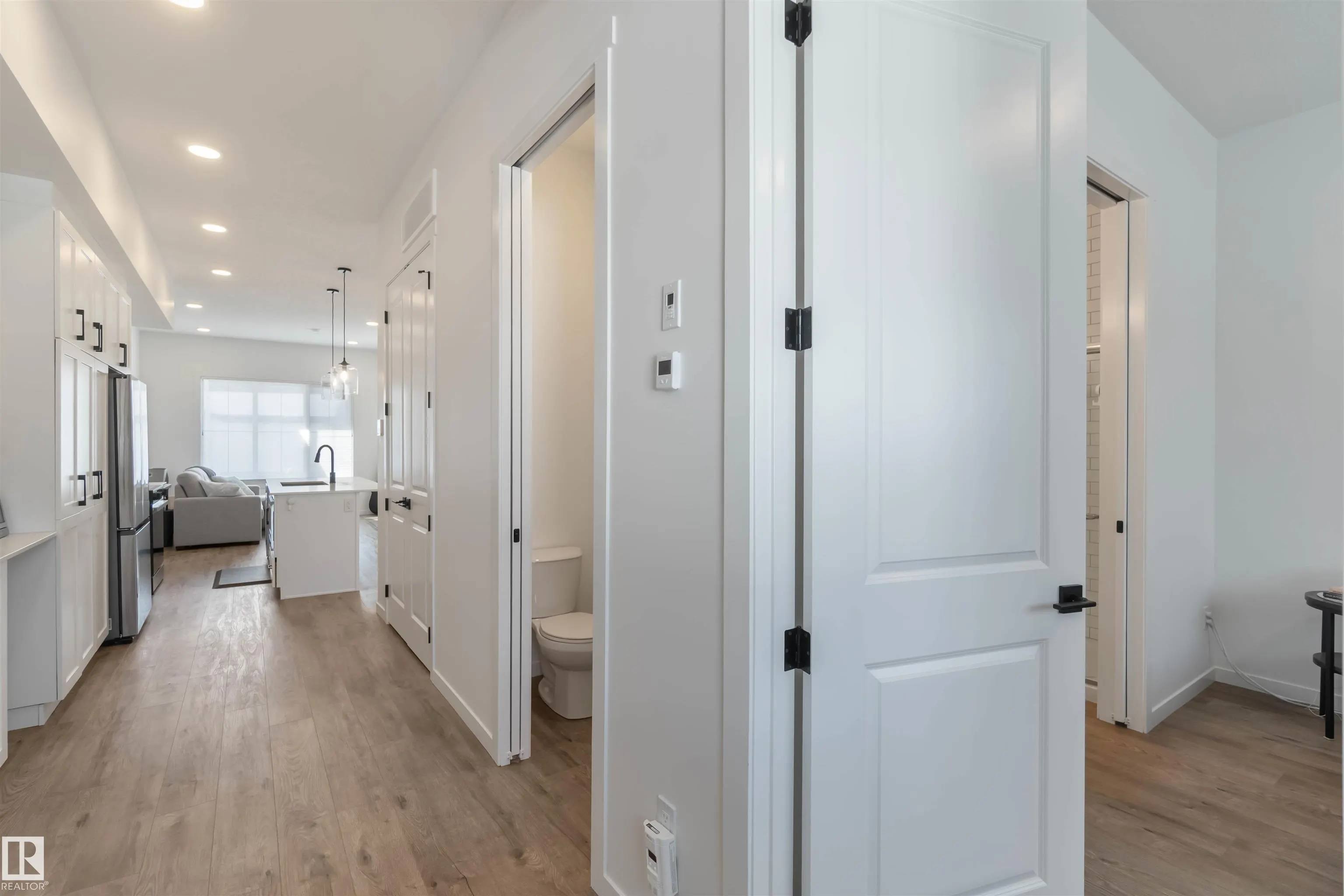 19 DEER MEADOW Crescent