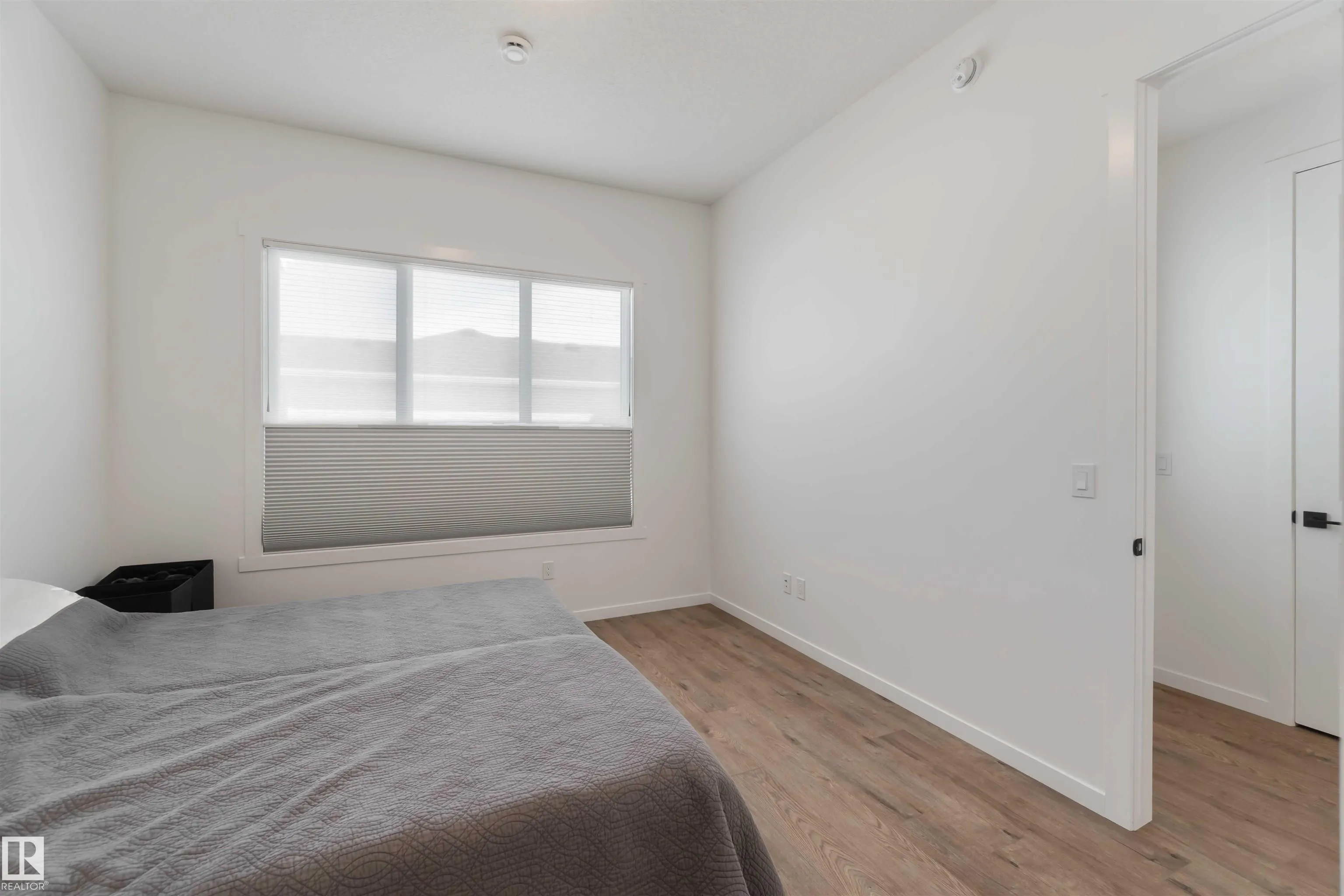 19 DEER MEADOW Crescent