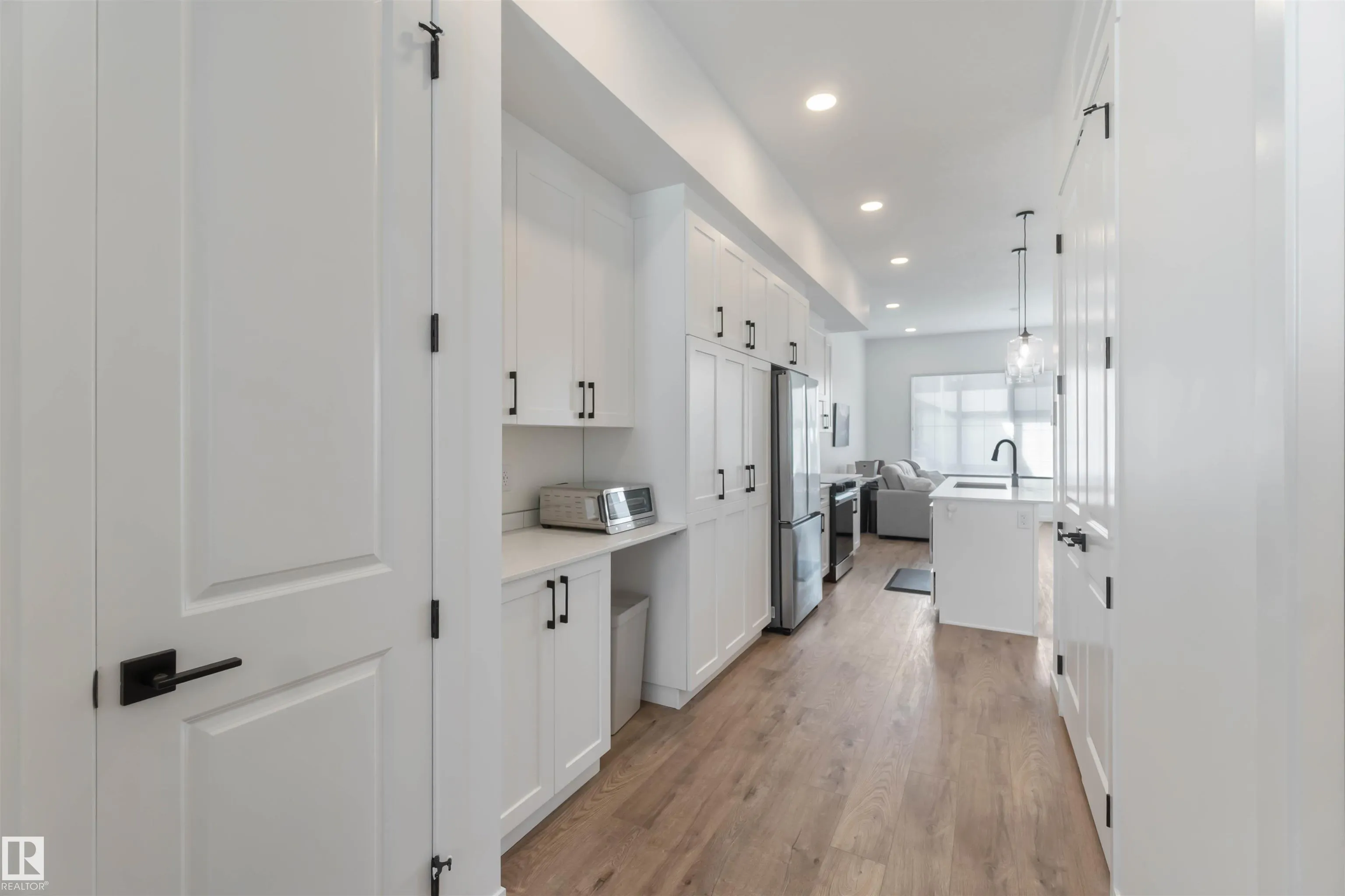 19 DEER MEADOW Crescent