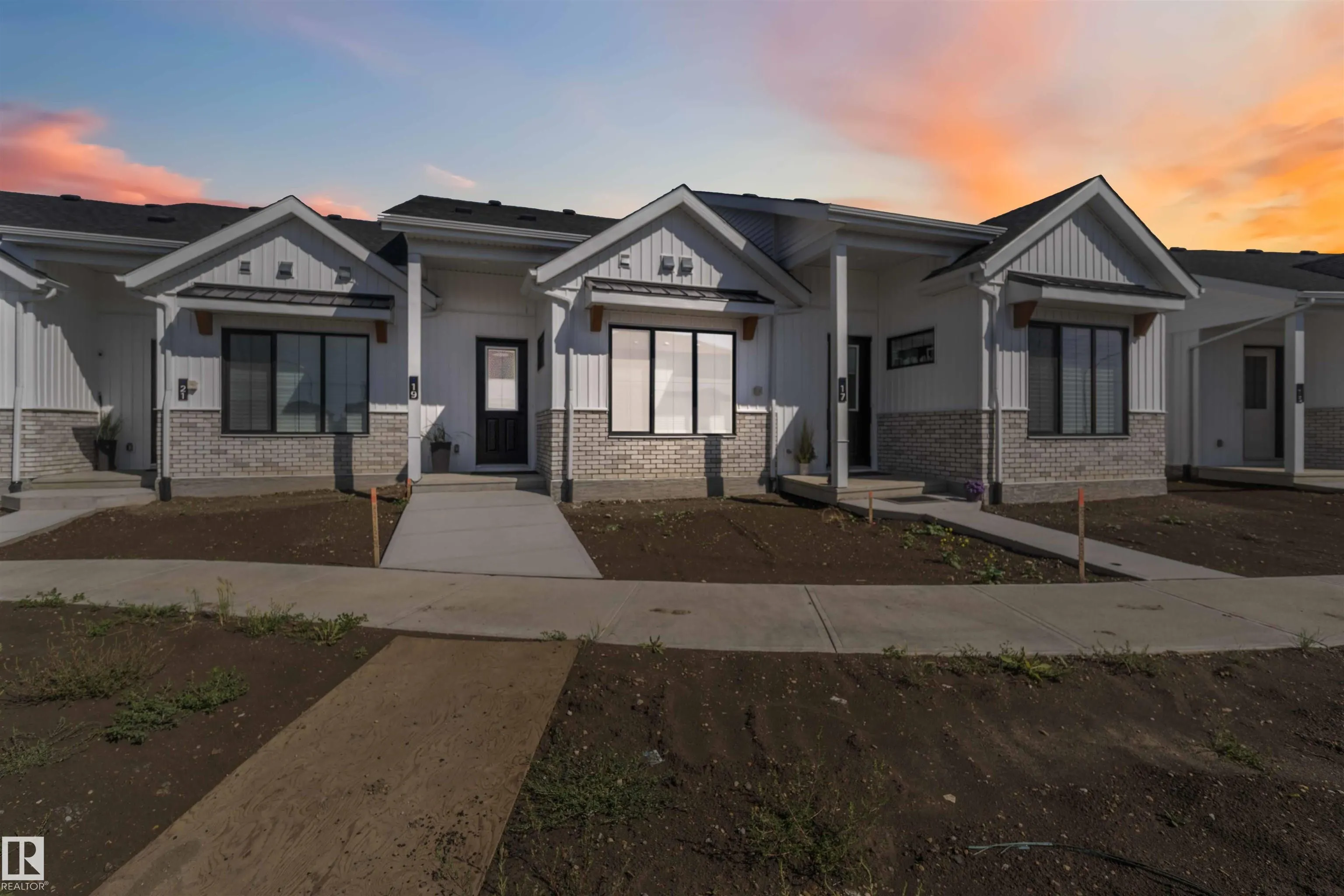 19 DEER MEADOW