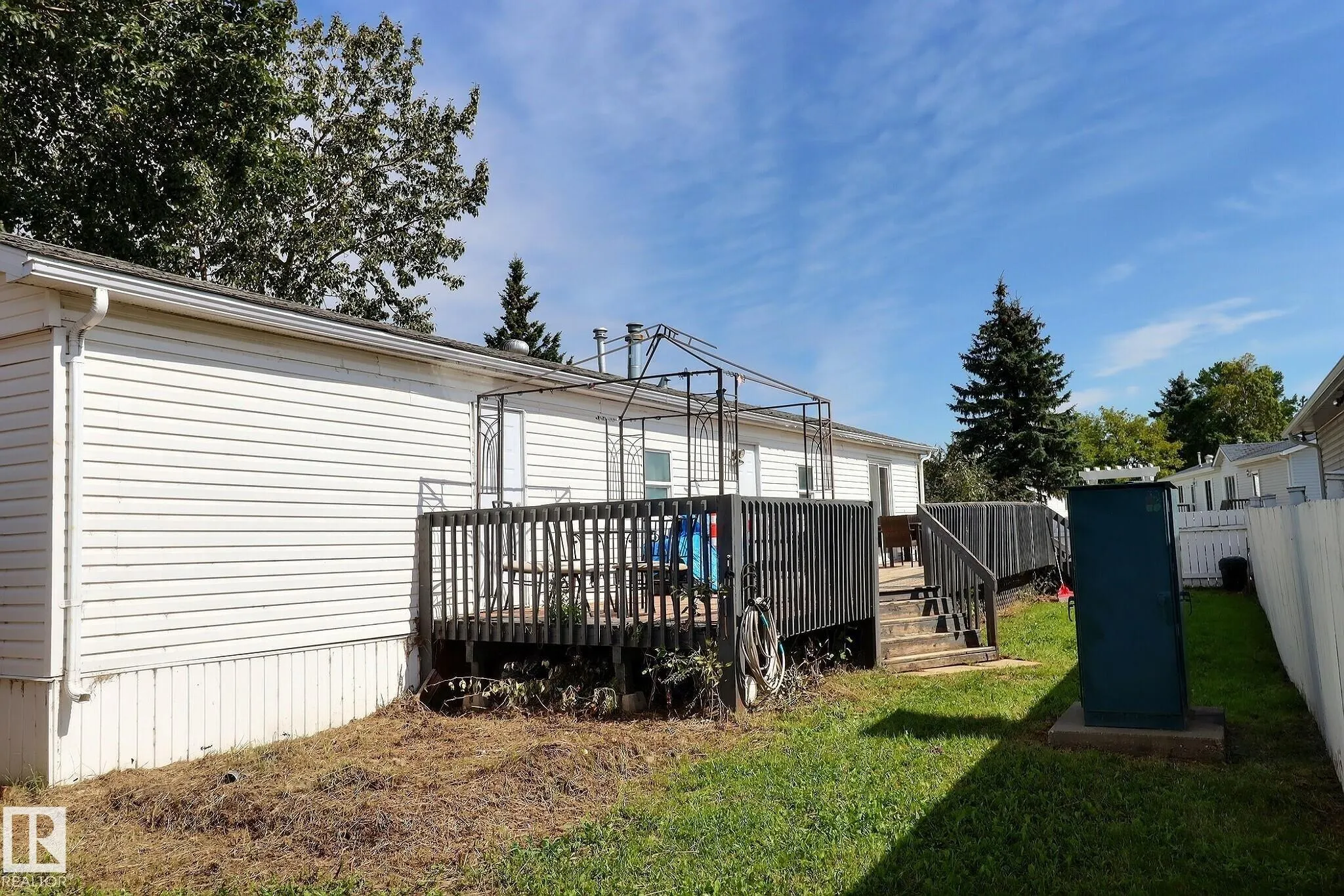2522 West Port Road