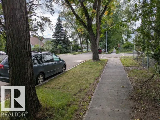 11706 90 Street