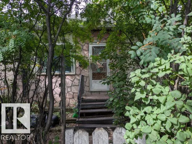 11706 90 Street