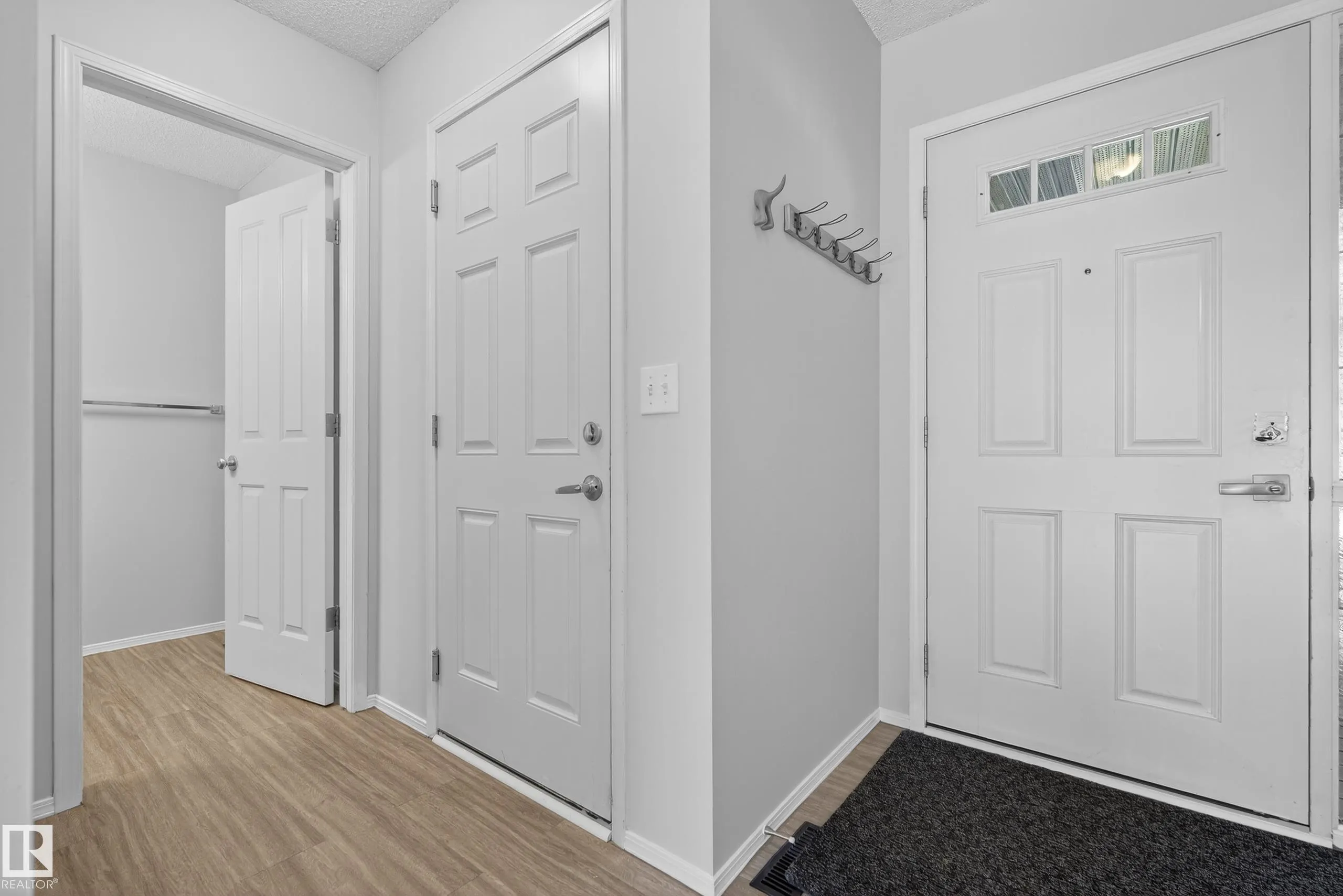 52 NEVIS Close