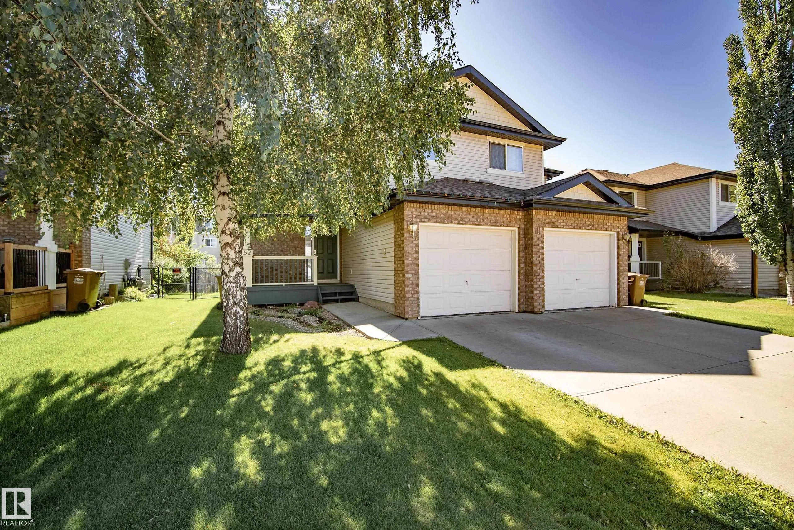 52 NEVIS Close