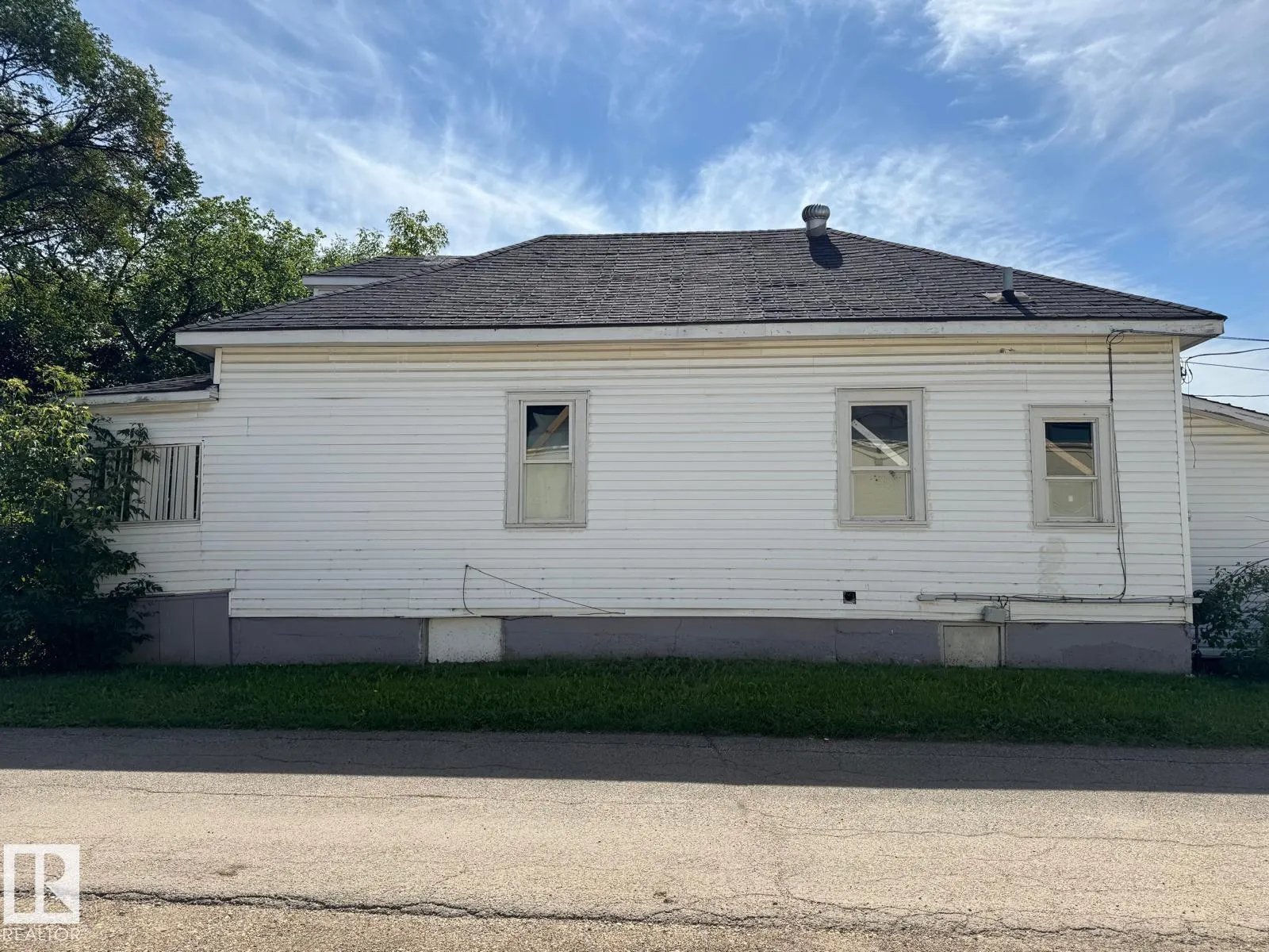 11734 87 ST