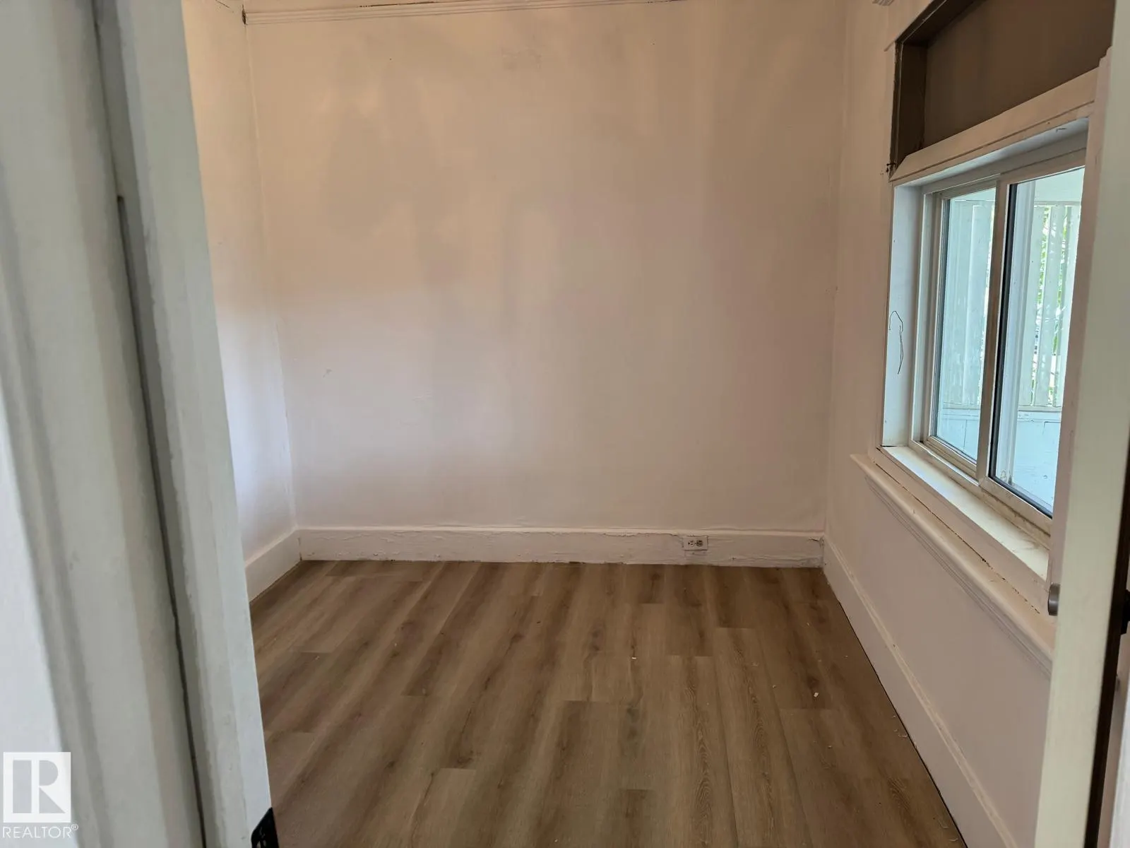 11734 87 ST