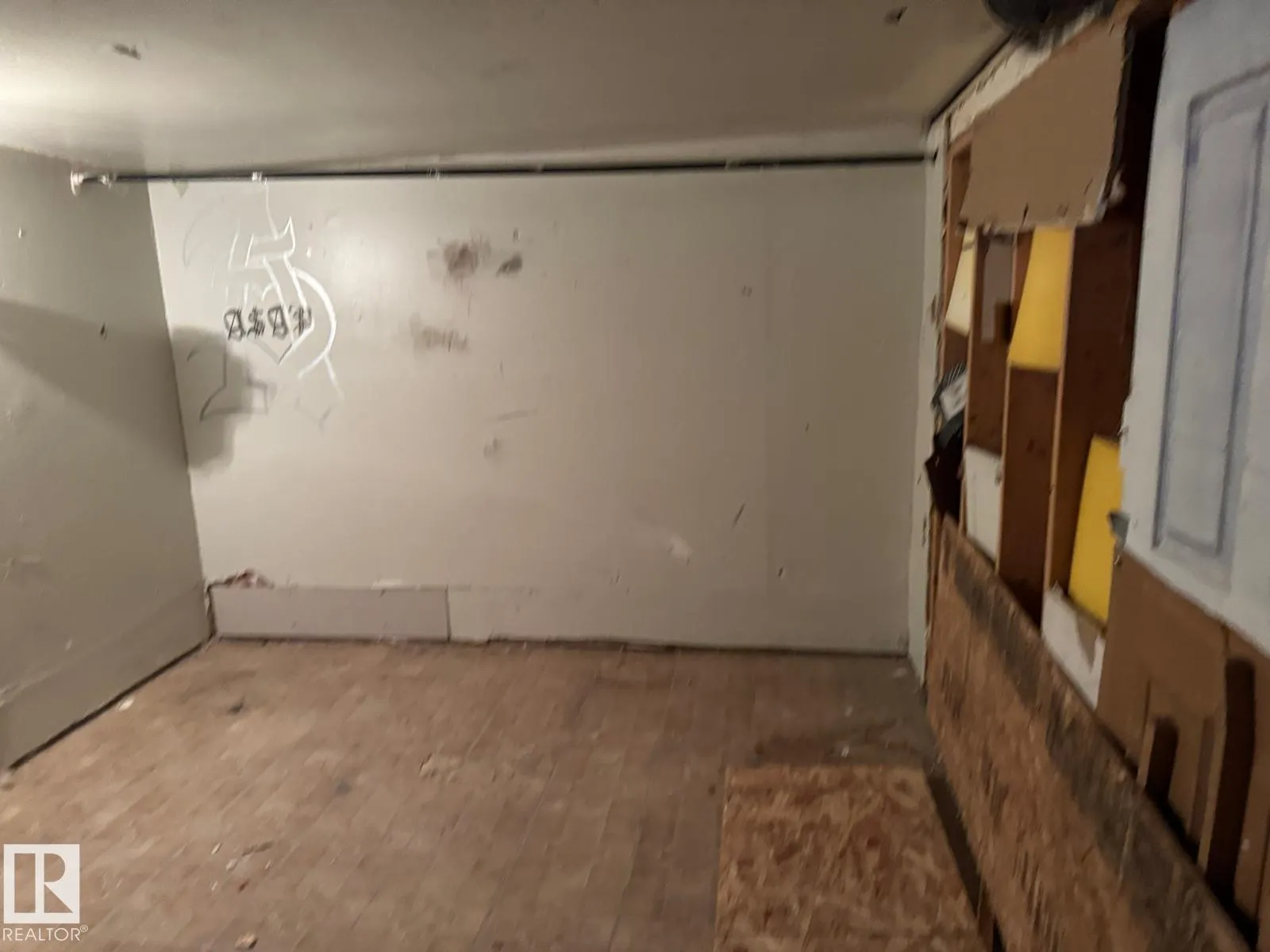 11734 87 ST
