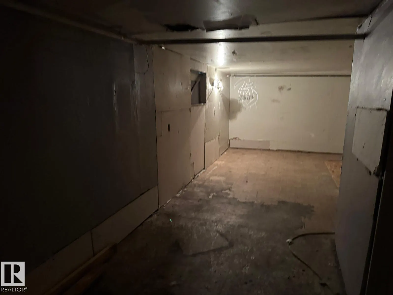 11734 87 ST