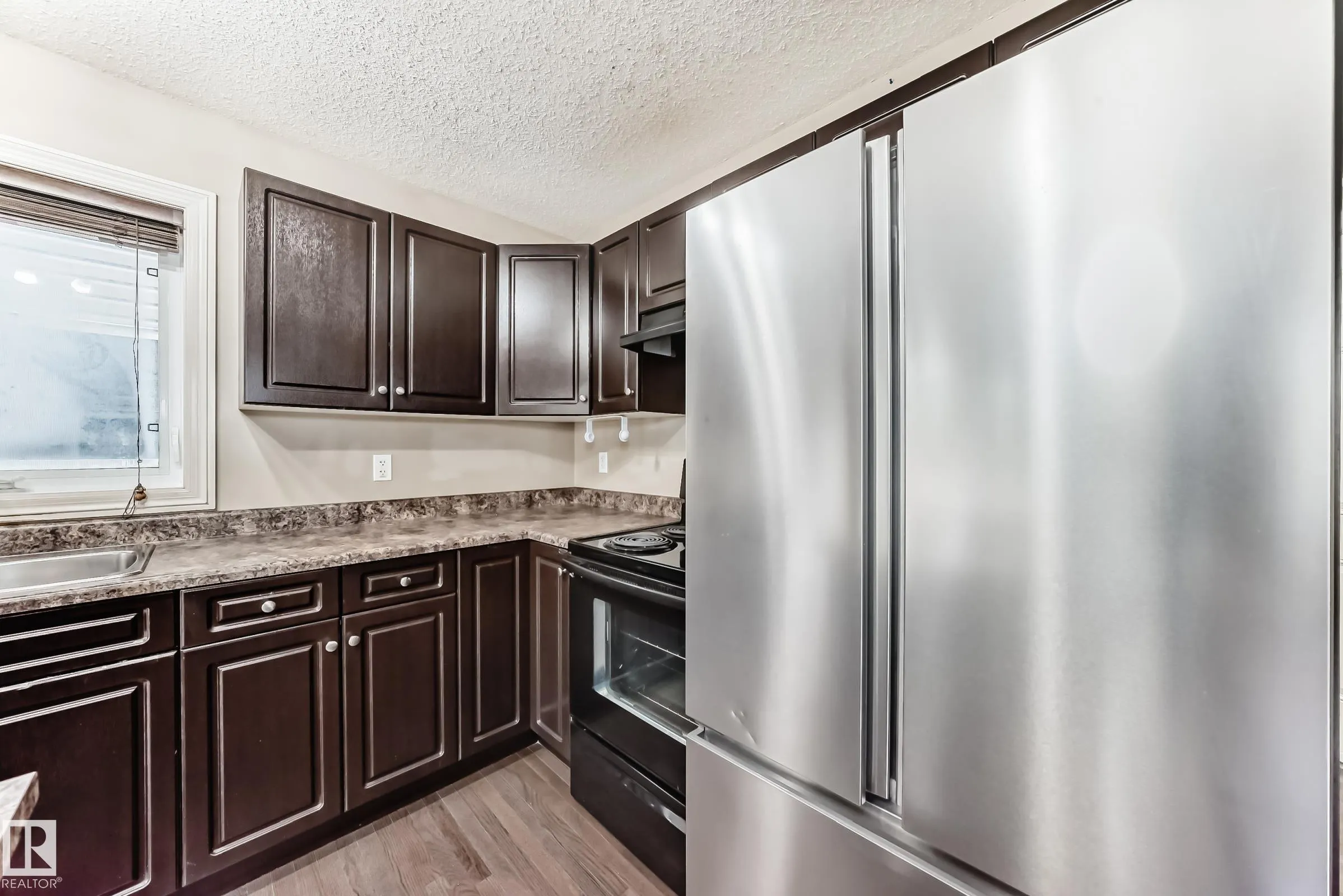 655 TAMARACK Road