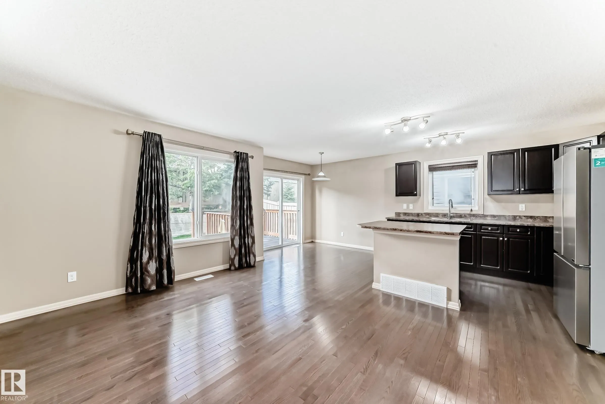 655 TAMARACK Road