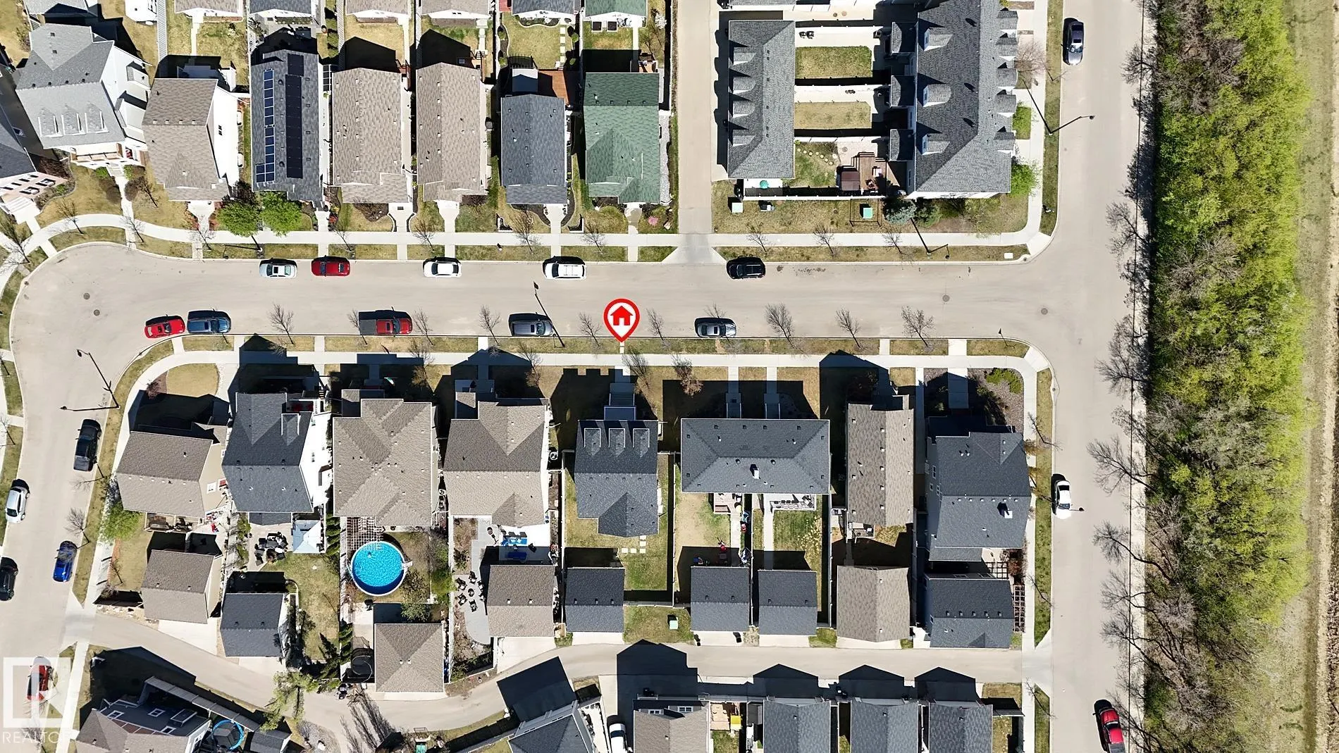 711 DECOTEAU Way