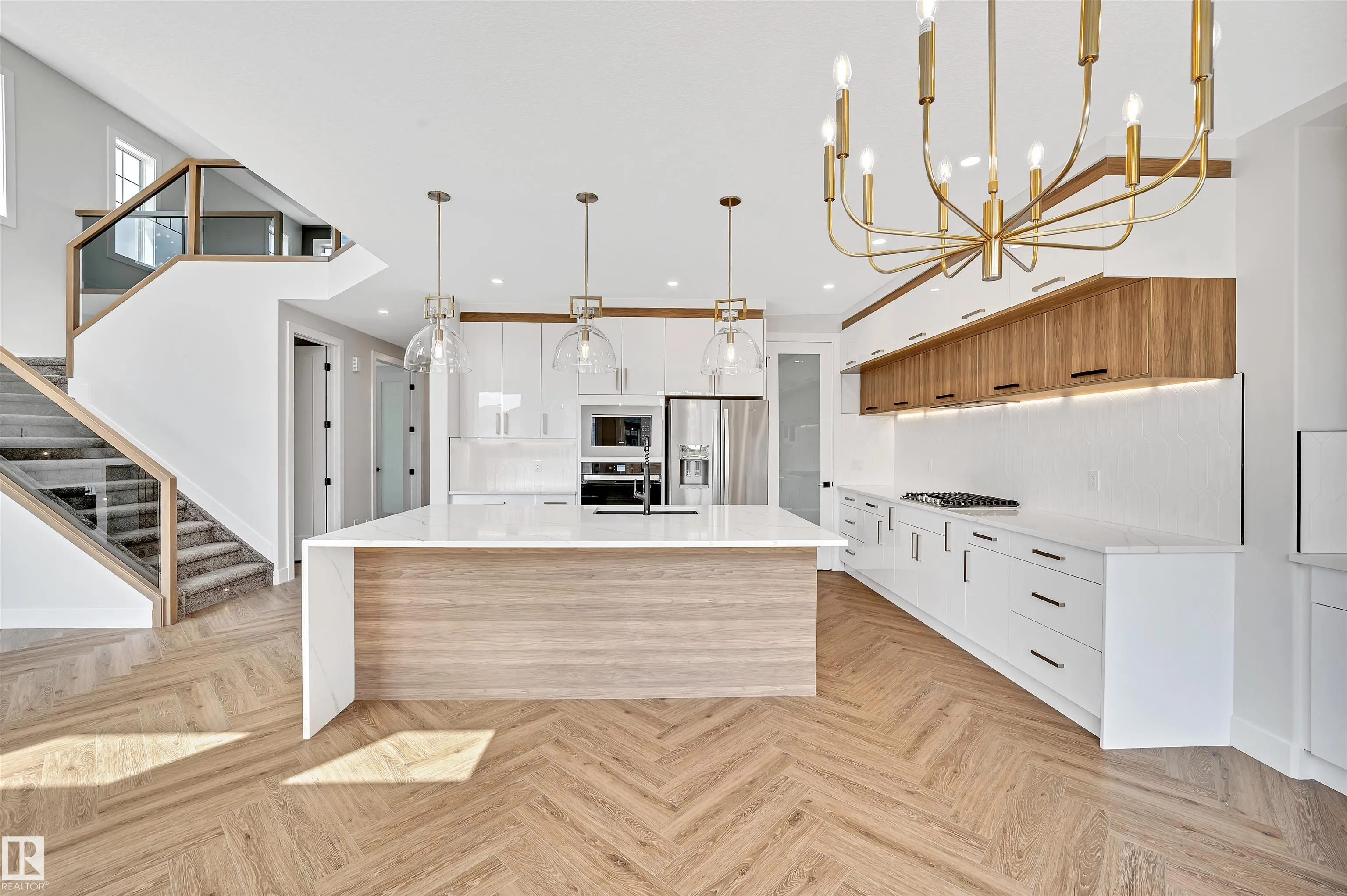 5 HILLWOOD Terrace