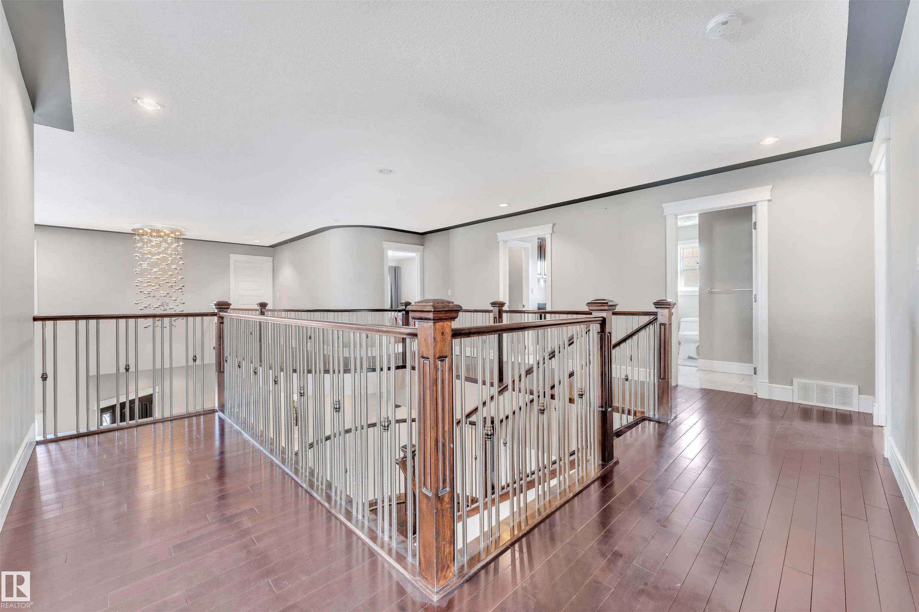3948 CLAXTON Loop
