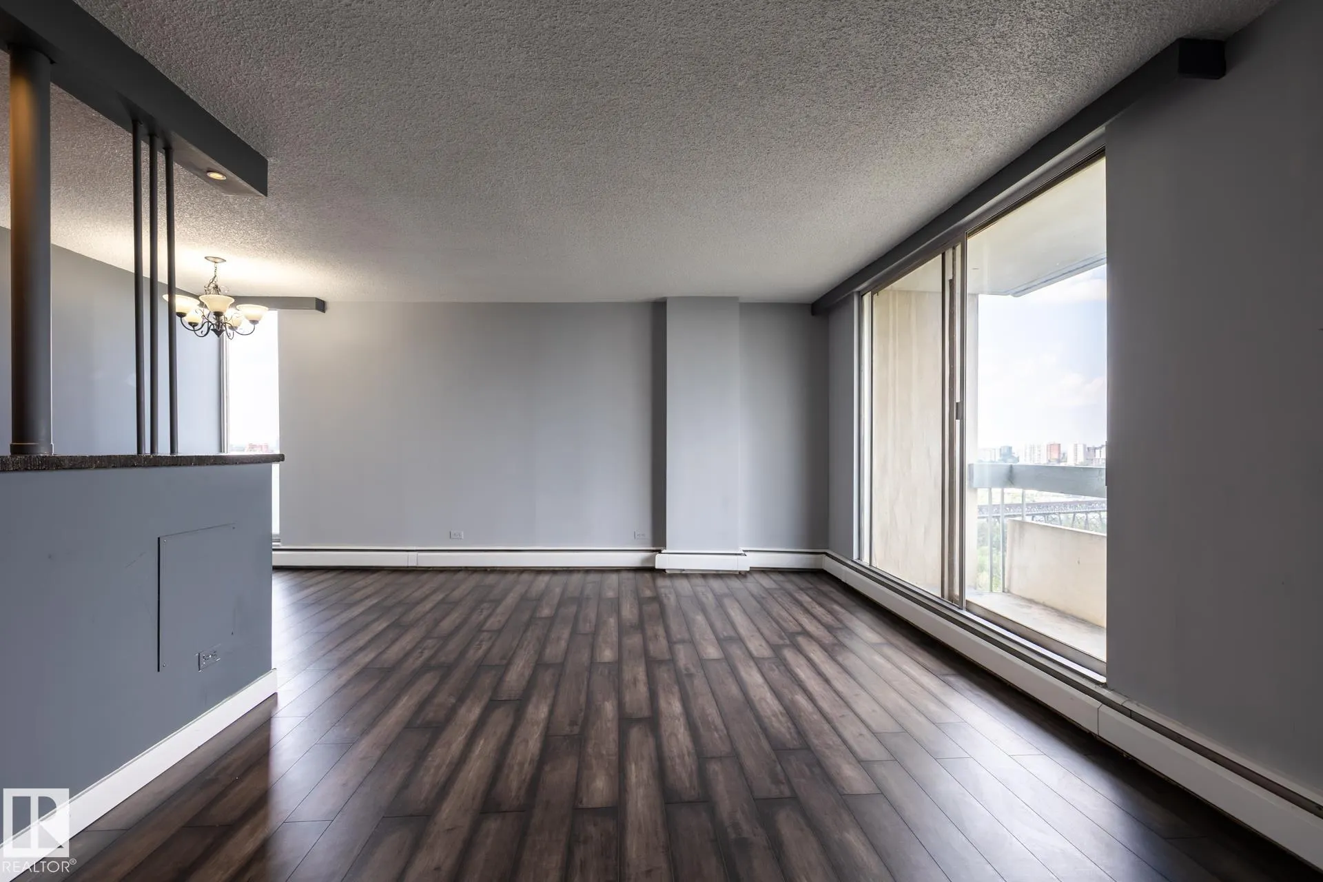 10883 SASKATCHEWAN Drive